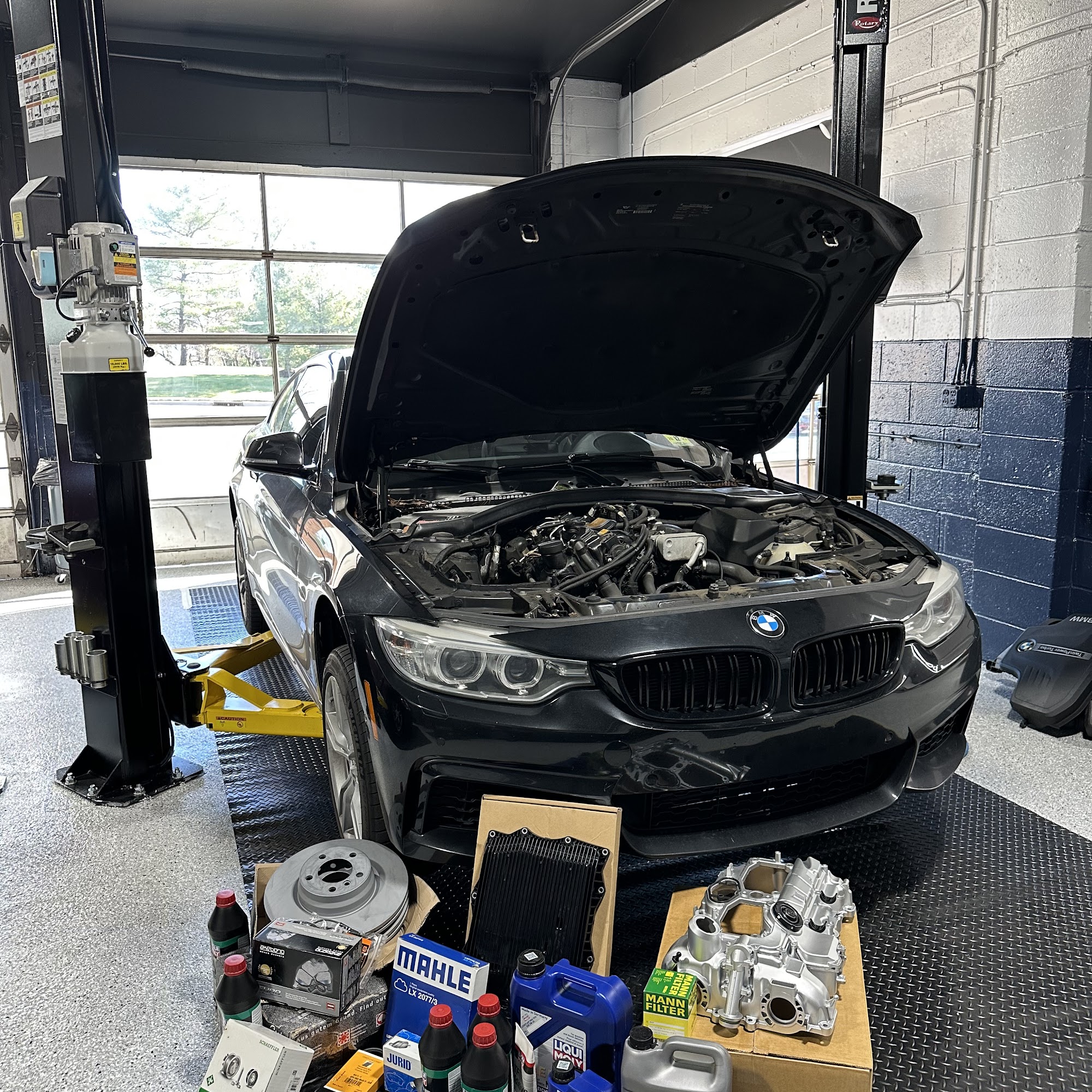 studioR motorsports