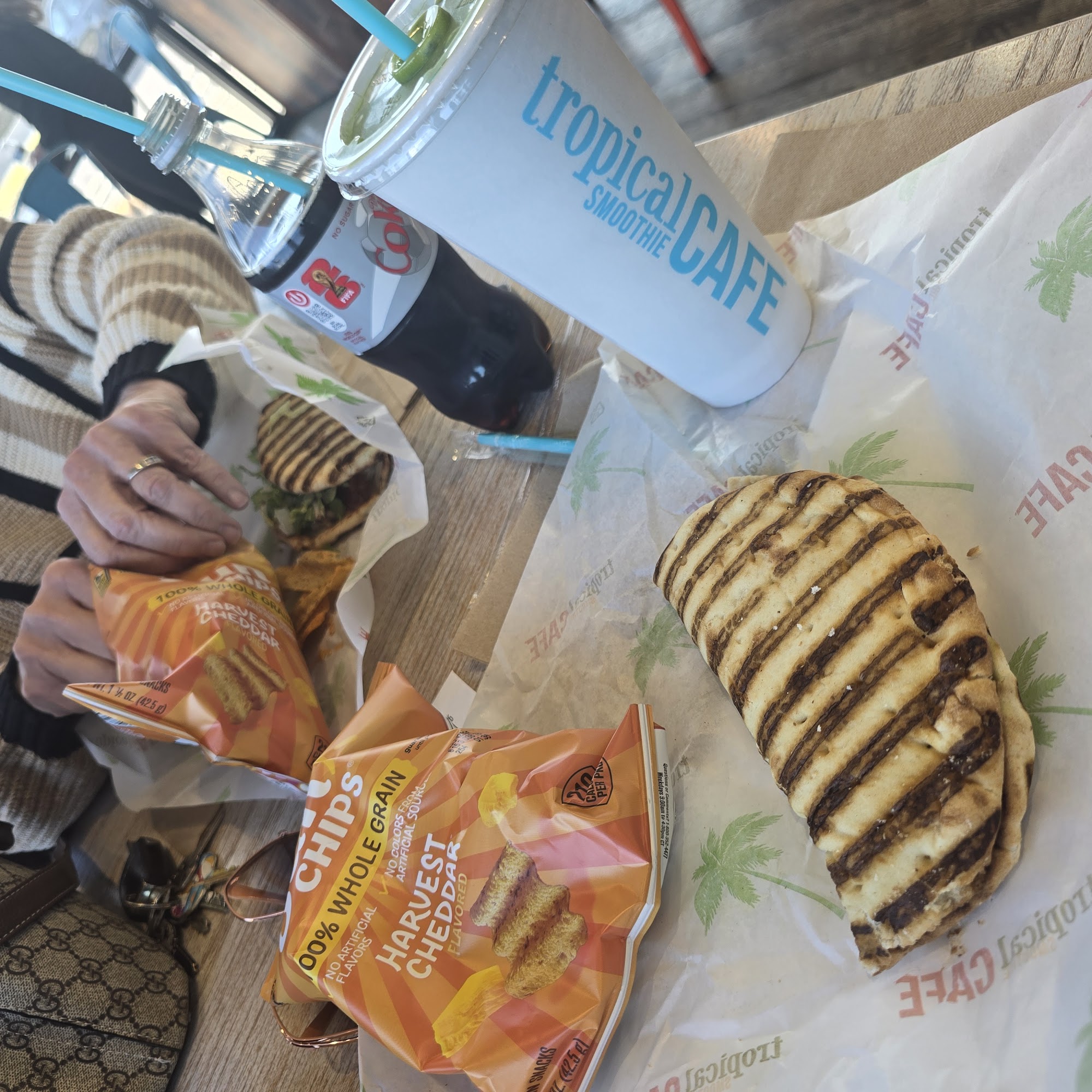 Tropical Smoothie Cafe