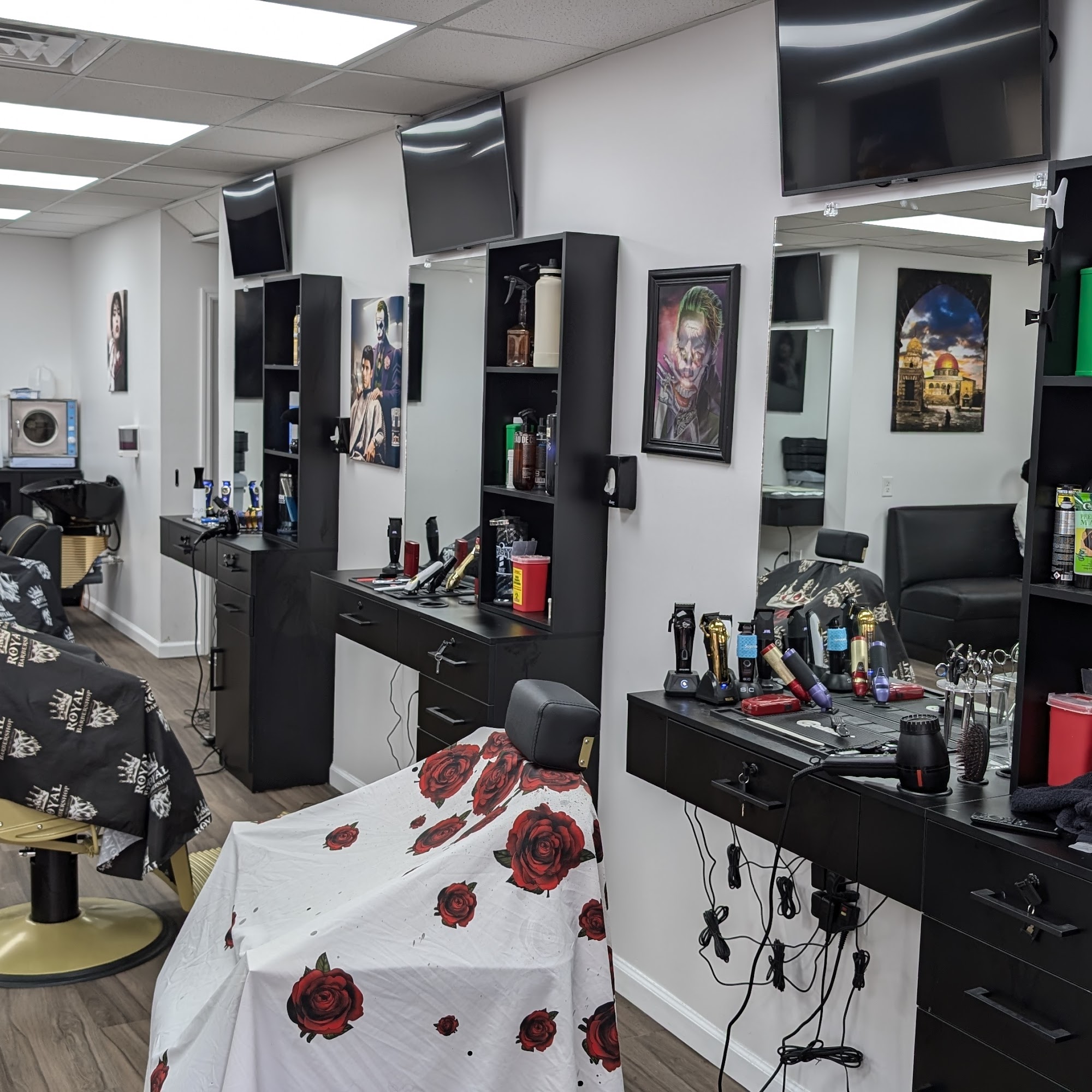 Royal Barbershop— NORTH PLAINFIELD 485 Somerset St, North Plainfield New Jersey 07060