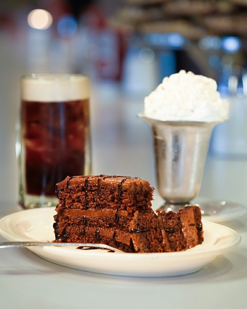 Blue Swan Diner Oakhurst