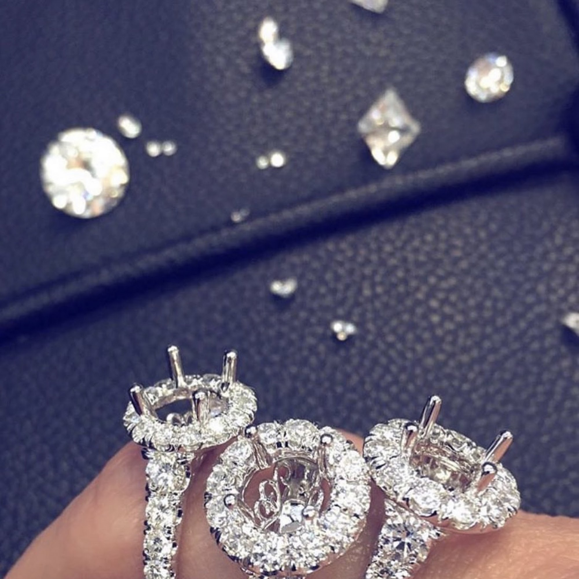 Happy Diamonds