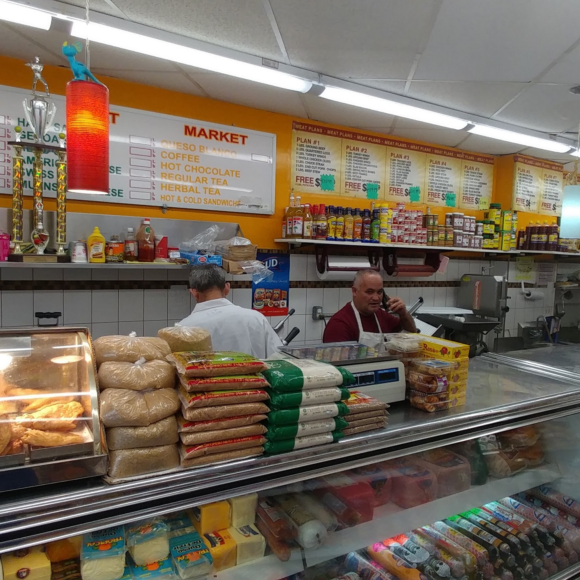 La Colmena Meat Market