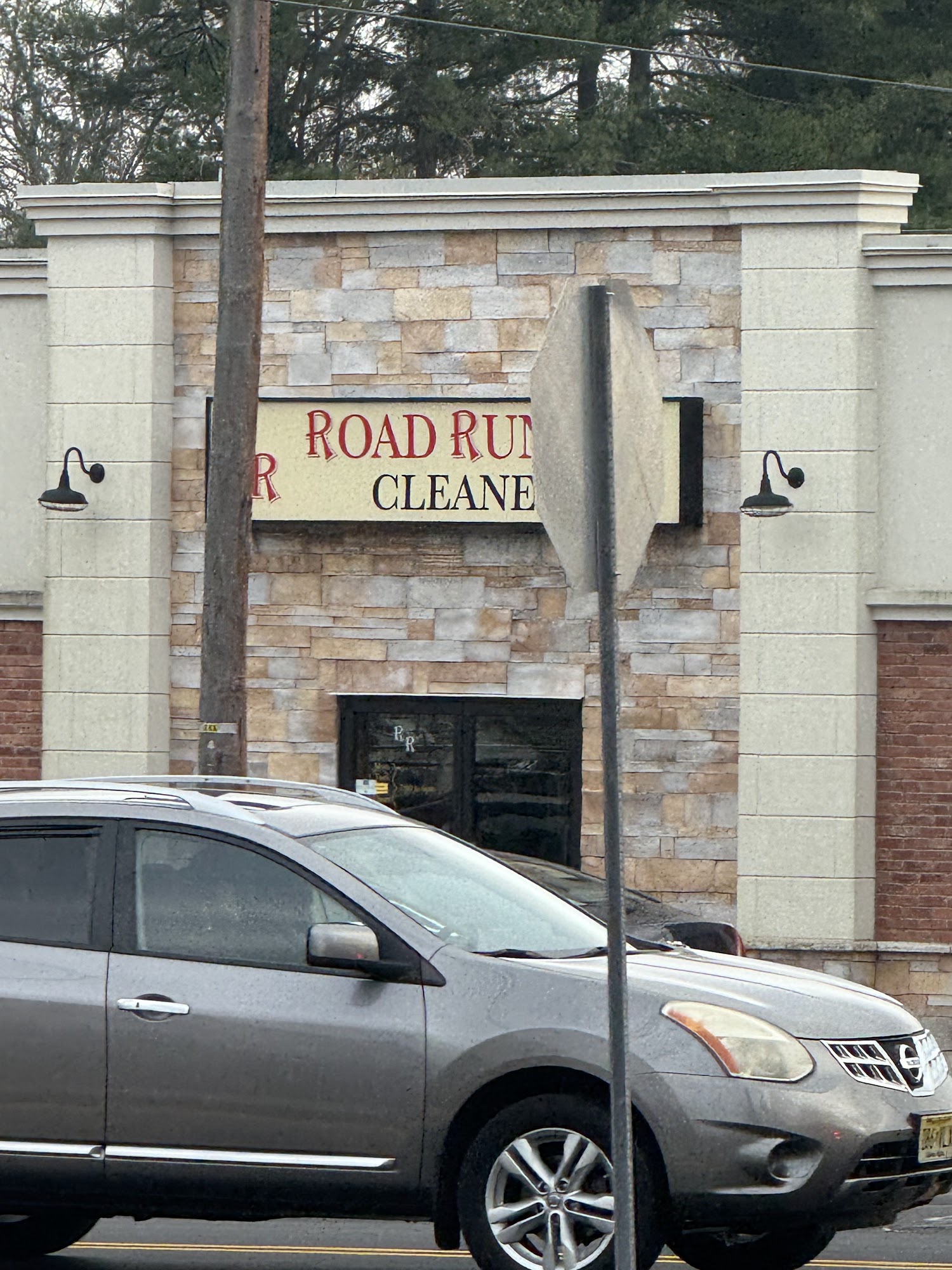 Road Runner Cleaners