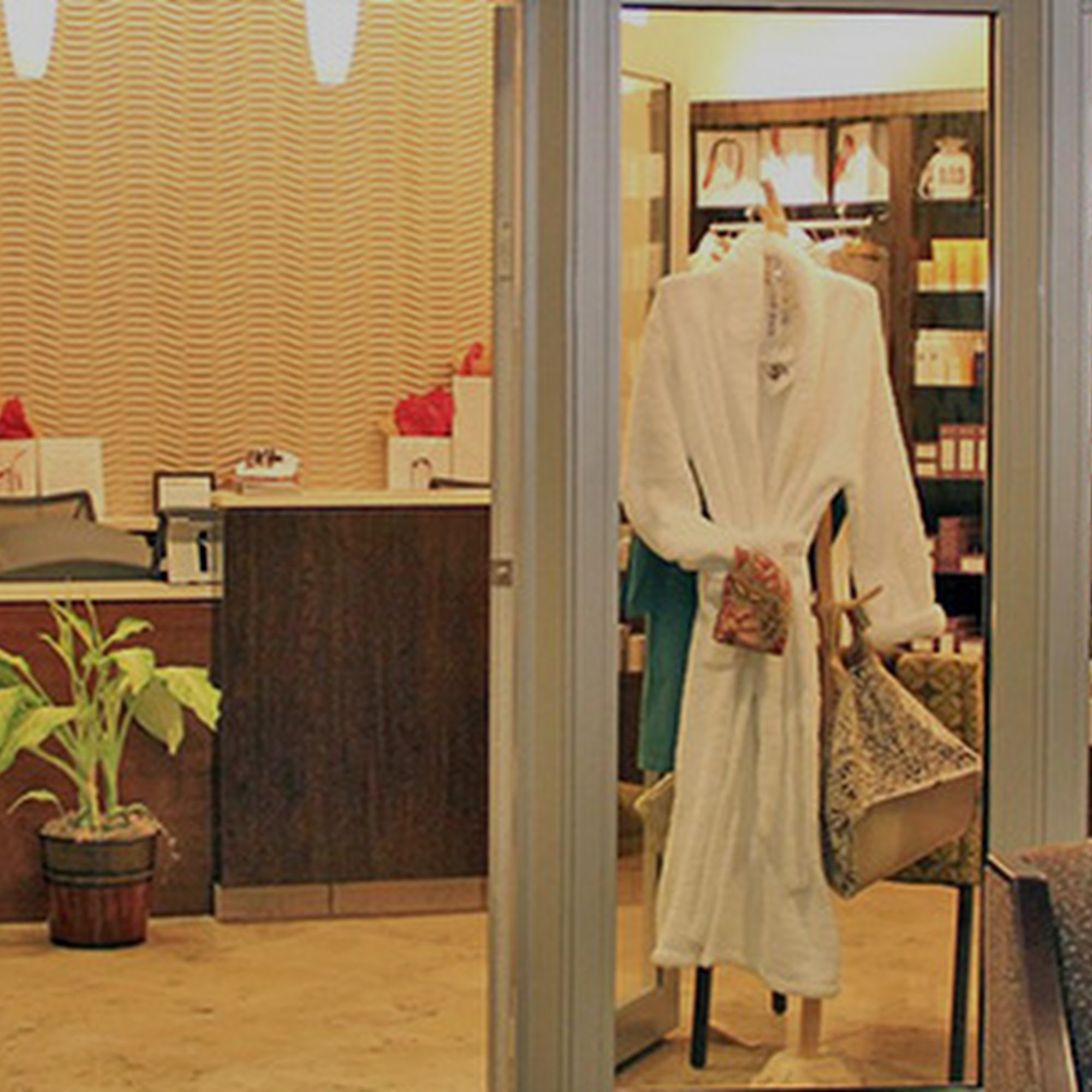 Oasis Salon & Wellness Spa 1 Capital Way, Pennington New Jersey 08534