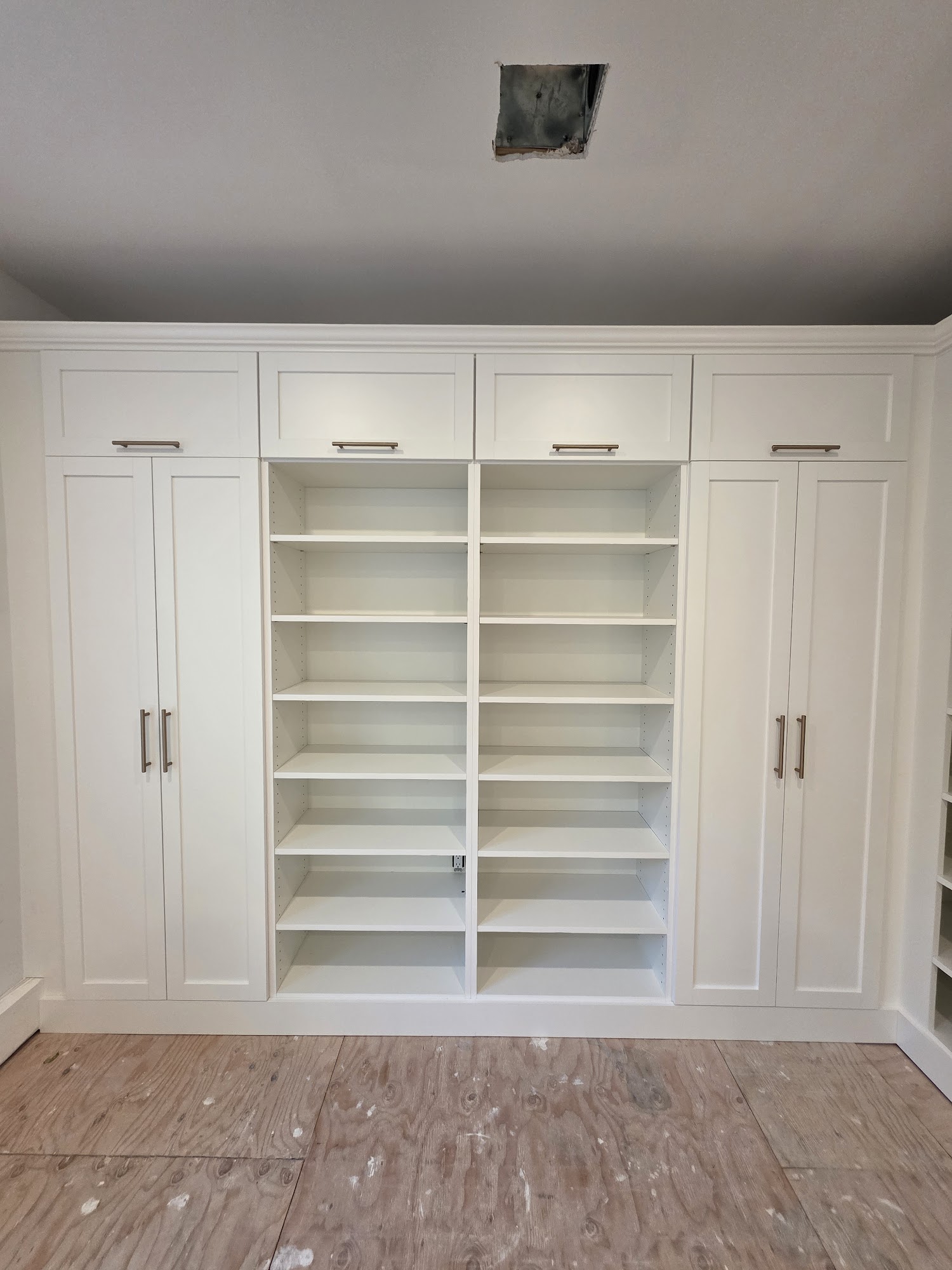 Closet Butler LLC 681 NJ-23, Pompton Plains New Jersey 07444