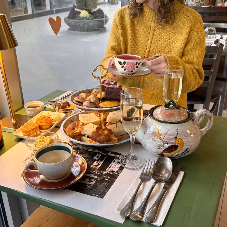 Photo credit: opentable