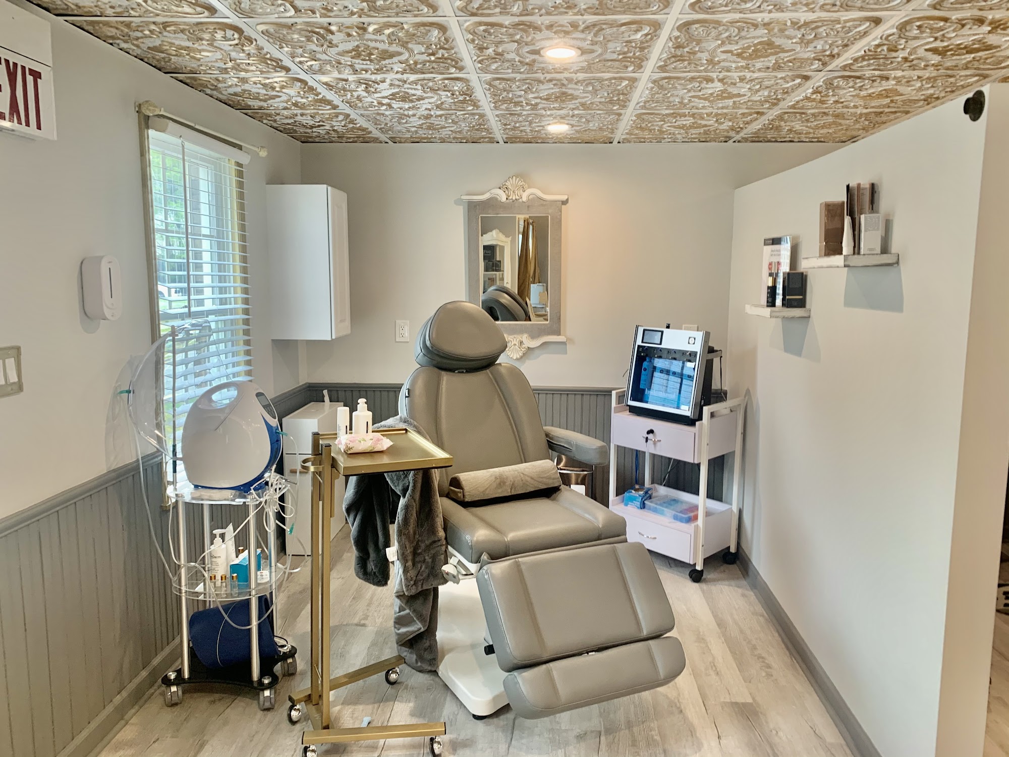 The Beauty Chateau 56 N Central Ave, Ramsey New Jersey 07446