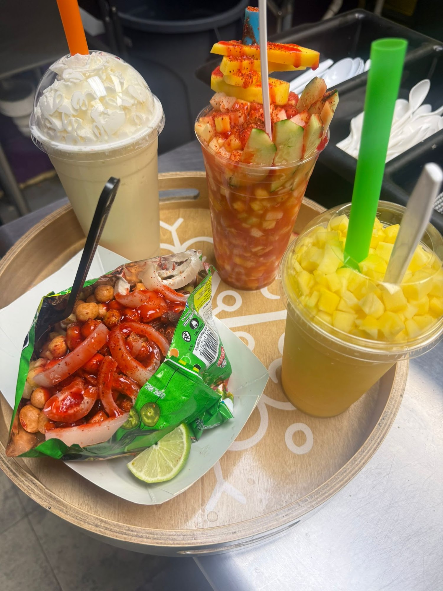 Piñas Locas Raritan