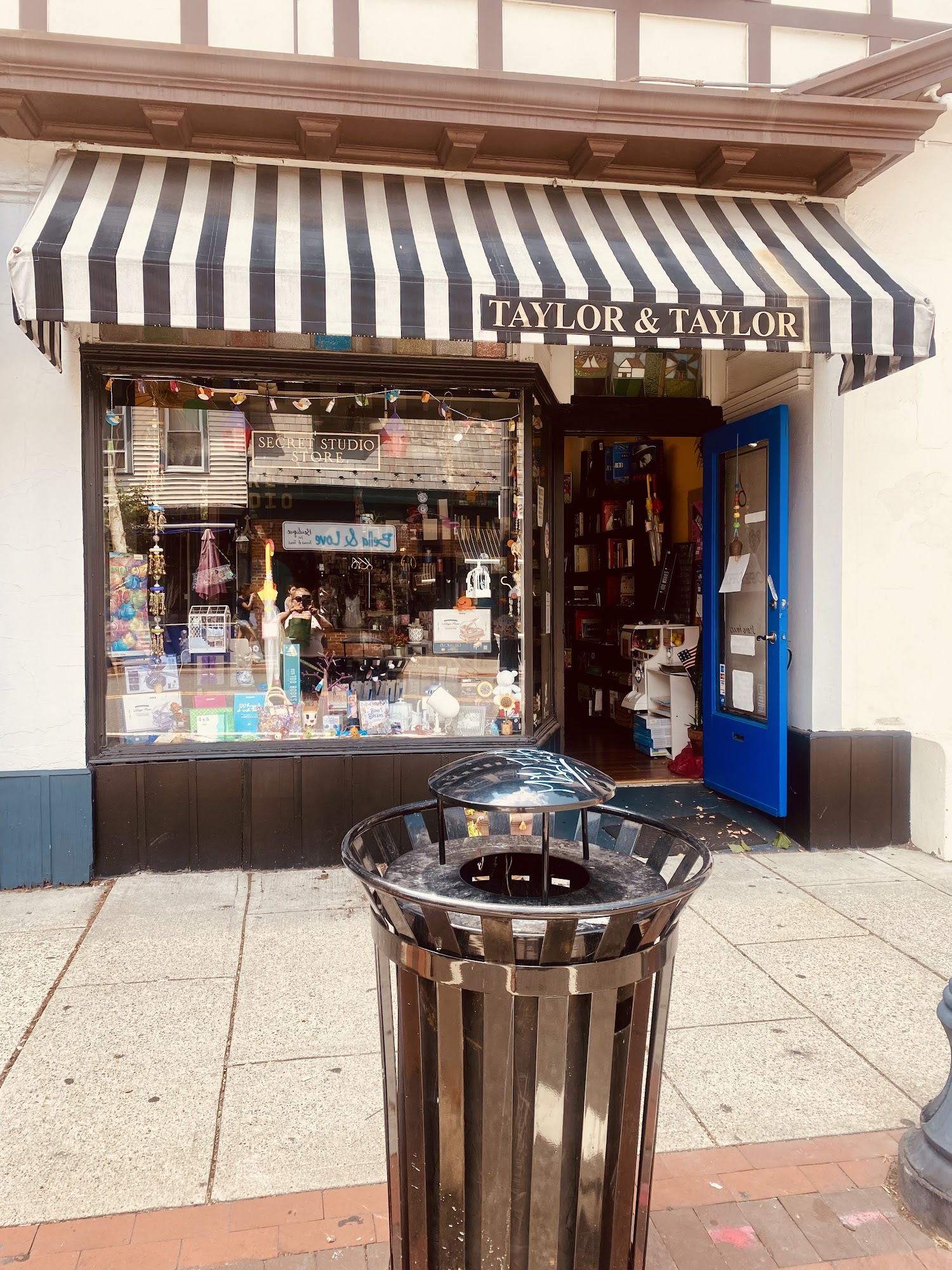 Secret Studio Store Ridgewood