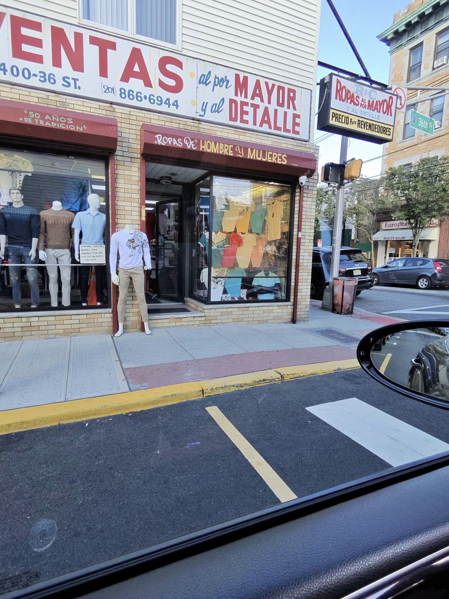 R & C Ropas Al Por Mayor