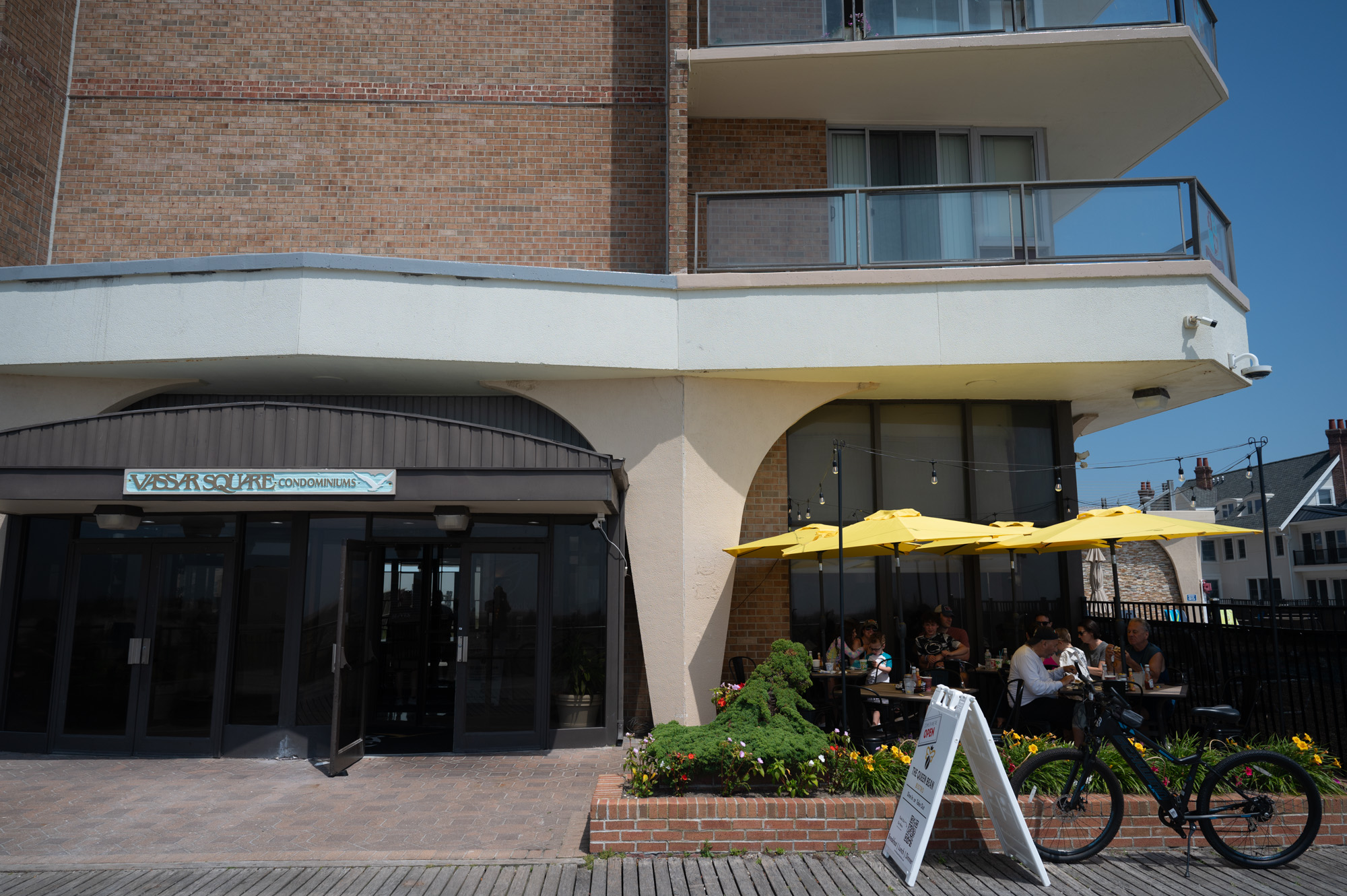 The Queen Bean Bistro 4800 Boardwalk, Ventnor City, NJ 08406