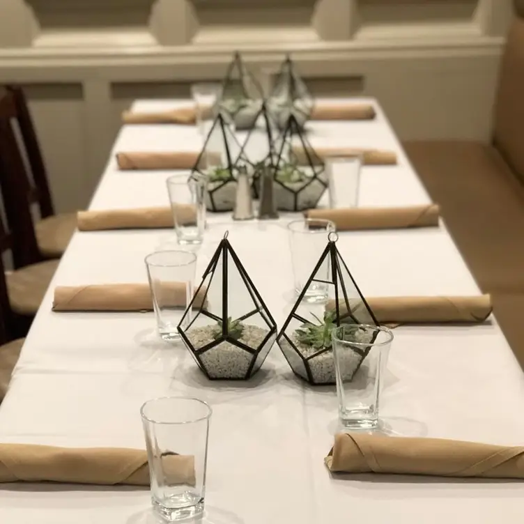 Photo credit: opentable