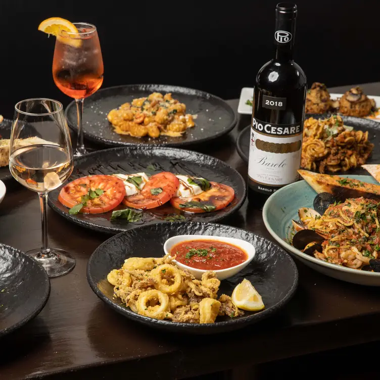 Photo credit: opentable