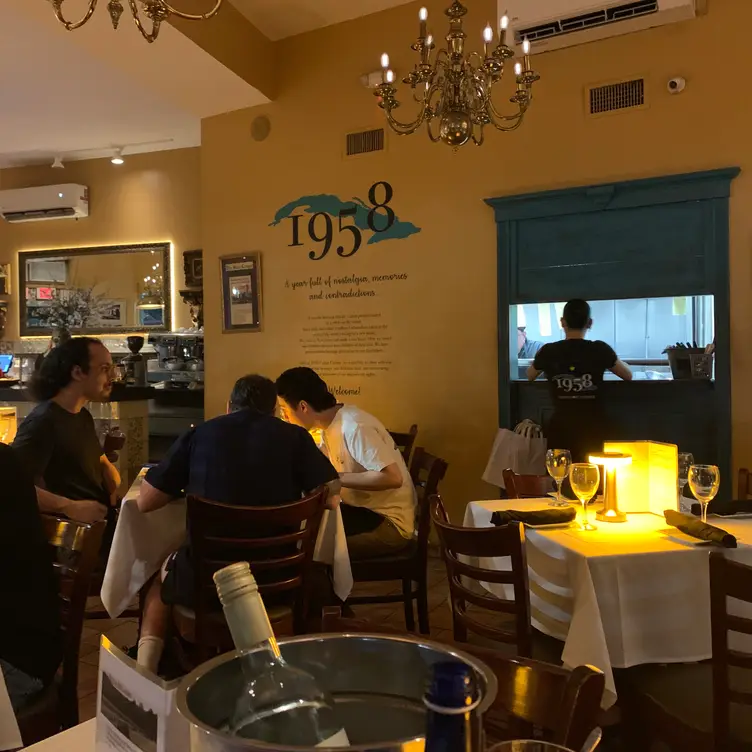 Photo credit: opentable