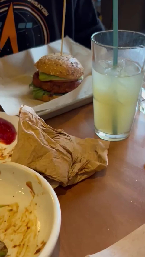 Bareburger Westfield