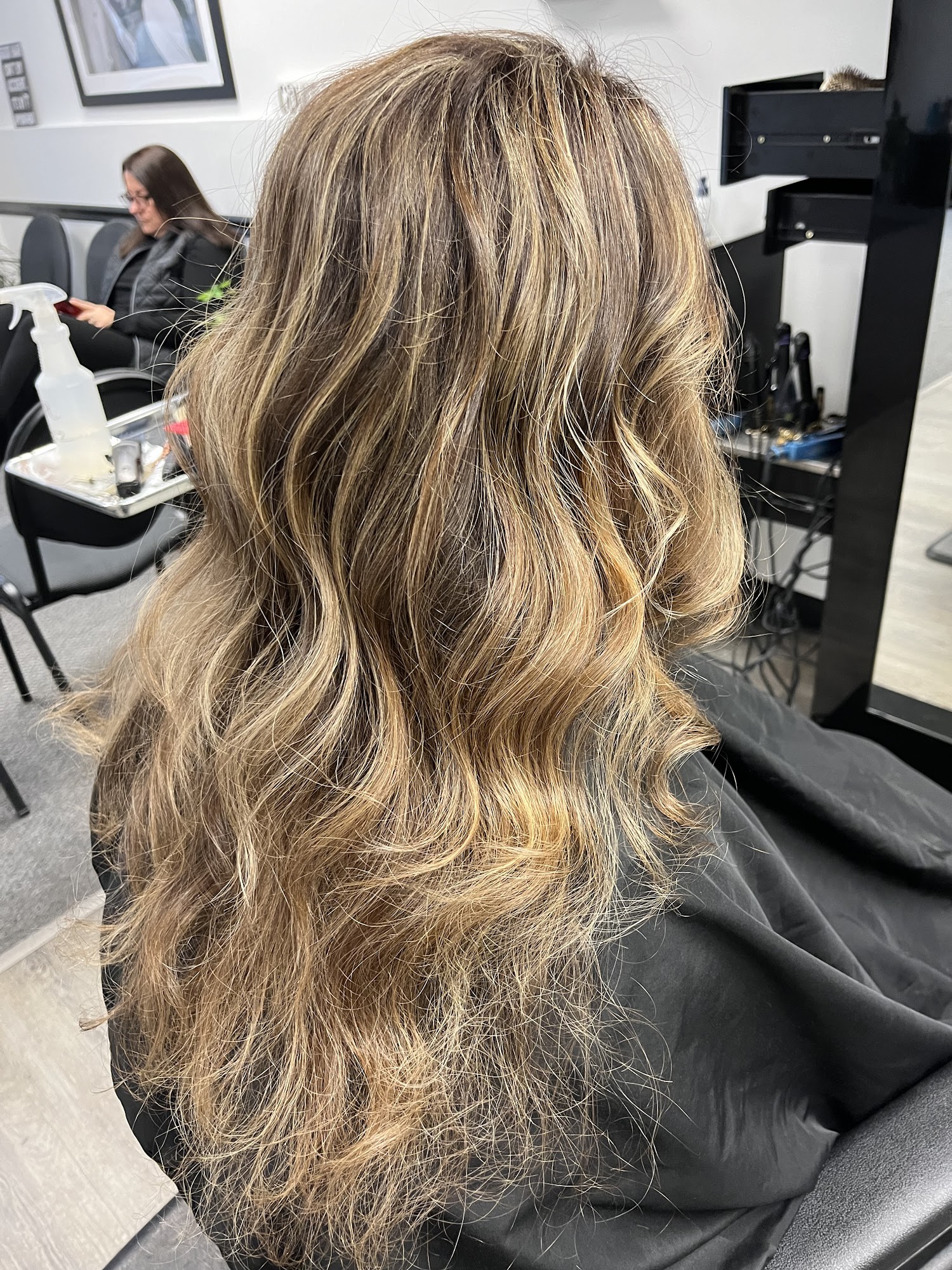 Hair Bizz 2810 Pacific Ave, Wildwood New Jersey 08260