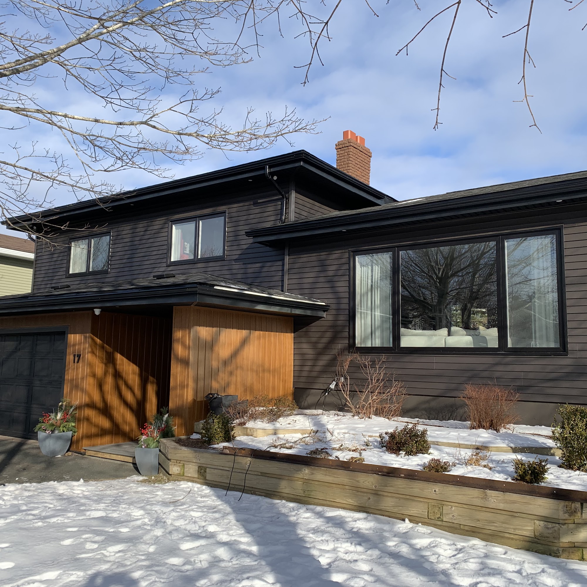 A 1 Eavestroughing Inc