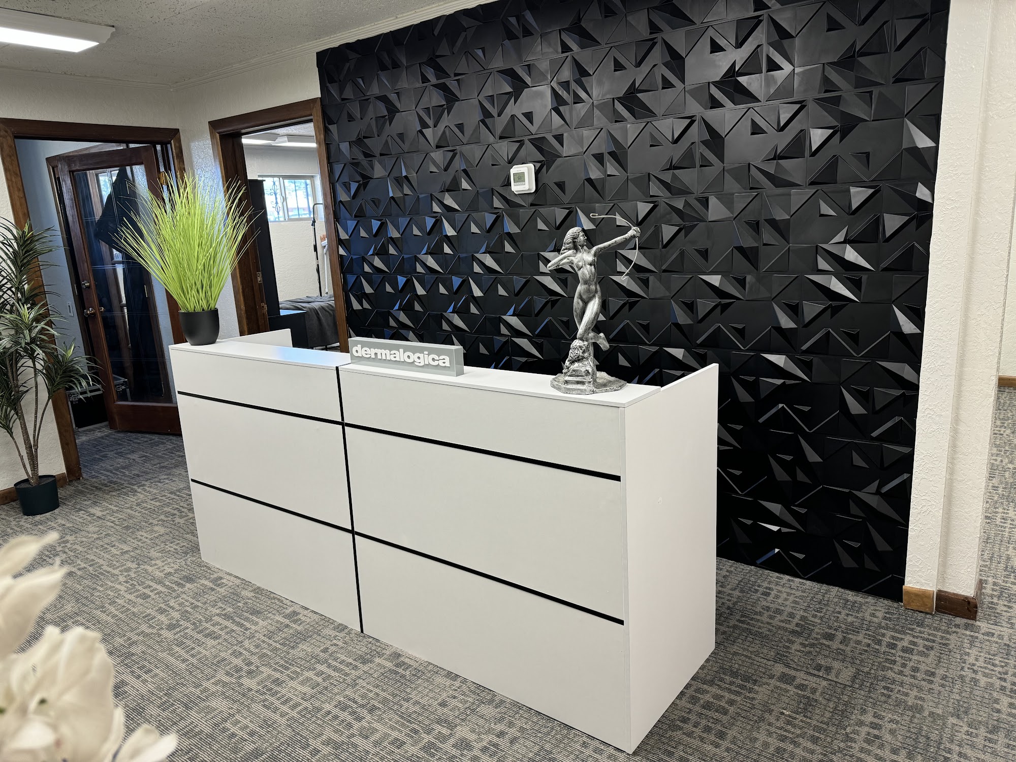 Venus beauty & Body LLC 1604 San Pedro Dr NE suite D, Albuquerque New Mexico 87110