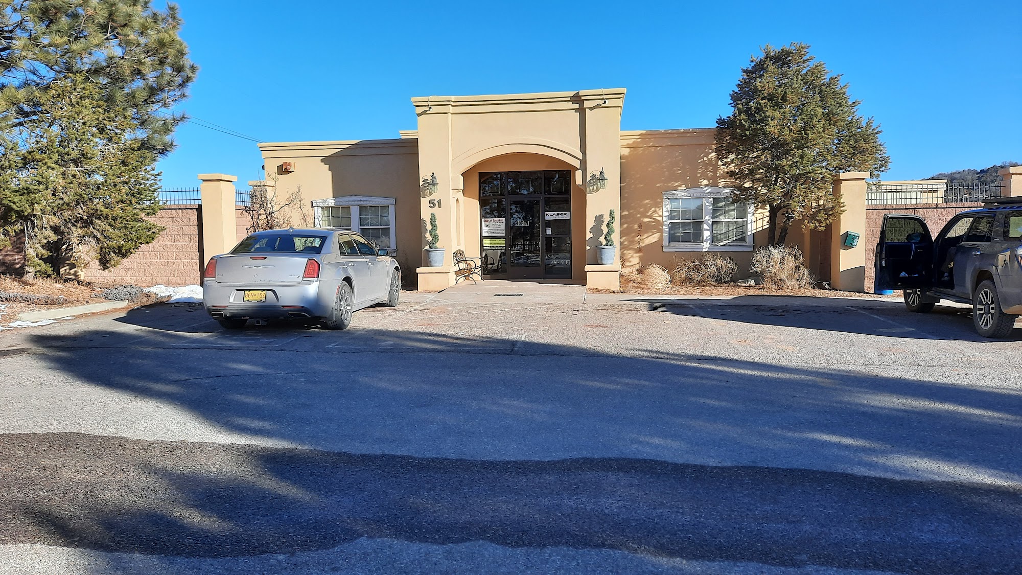 East Mountain Veterinary Service LLC Edgewood