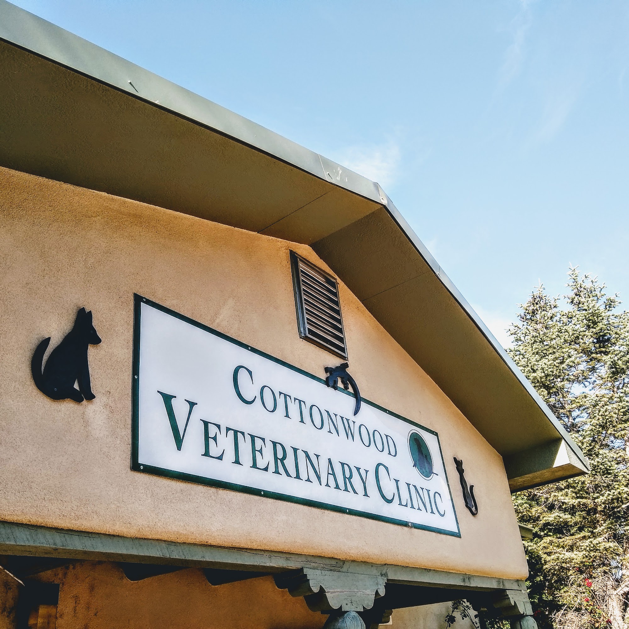 Cottonwood Veterinary Clinic Española