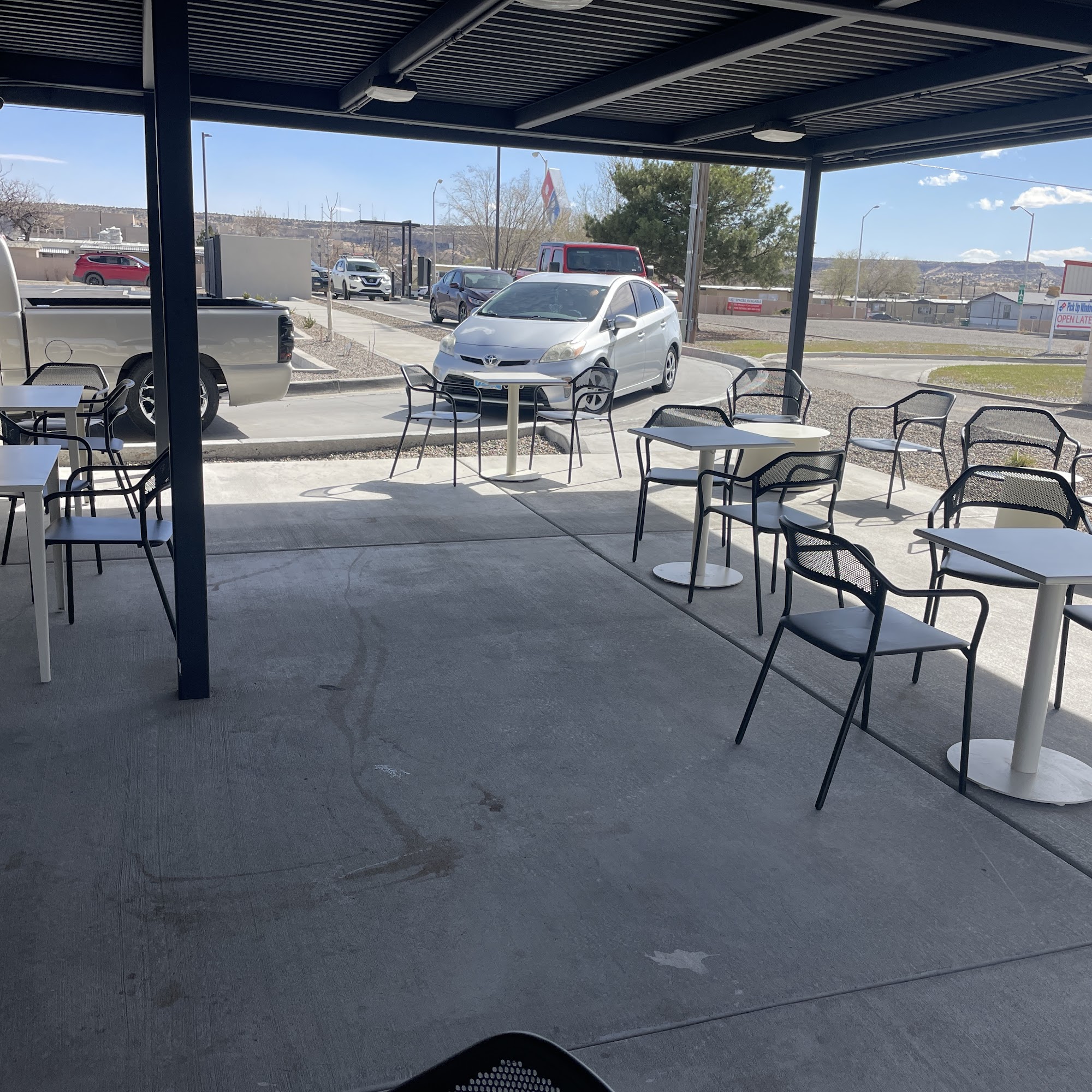 Starbucks 719 W Main St, Farmington