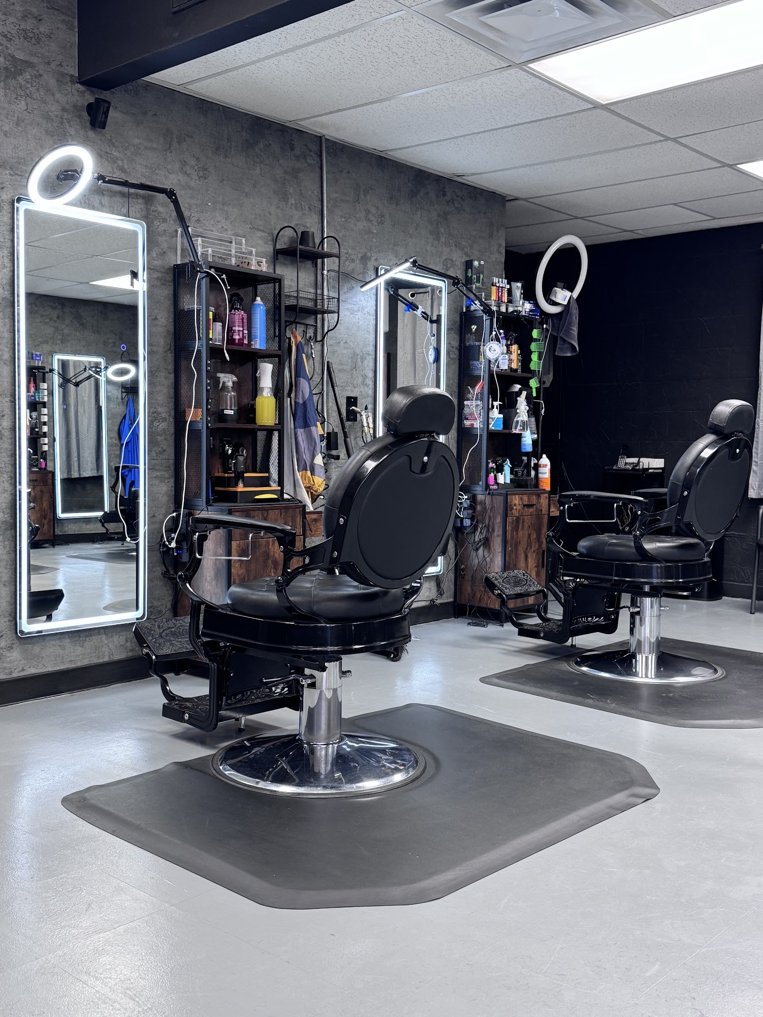 M-Cuts LLC Barber Shop 915 W Sanger St, Hobbs New Mexico 88240