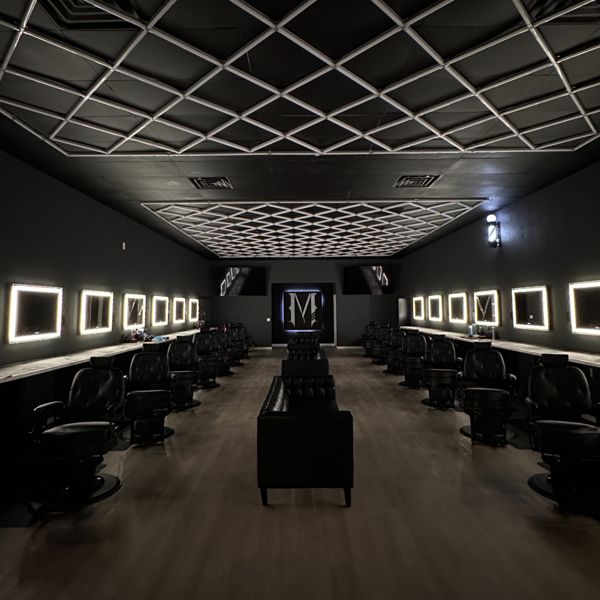 Marathon Barber Studio