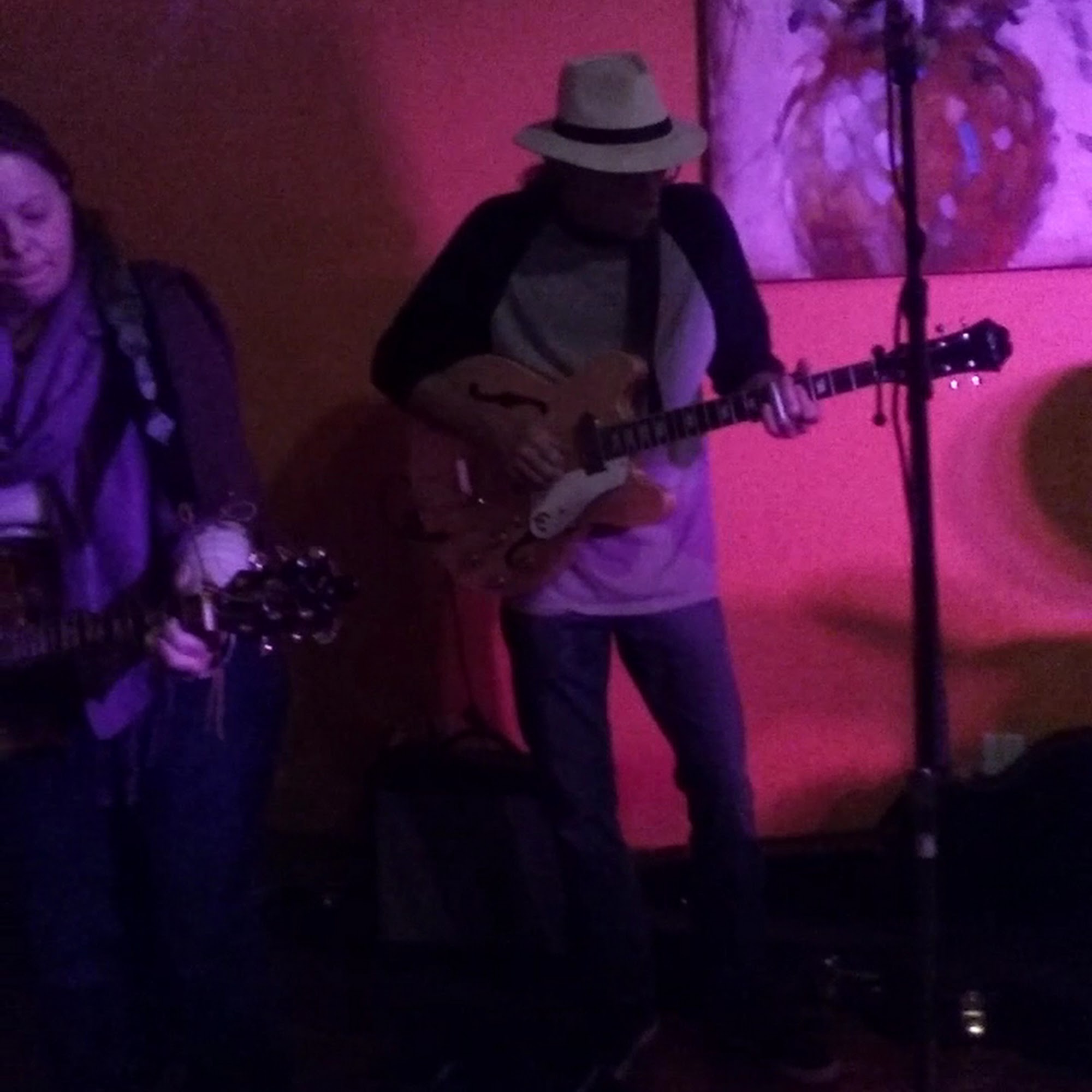 Blue Window Bistro Los Alamos