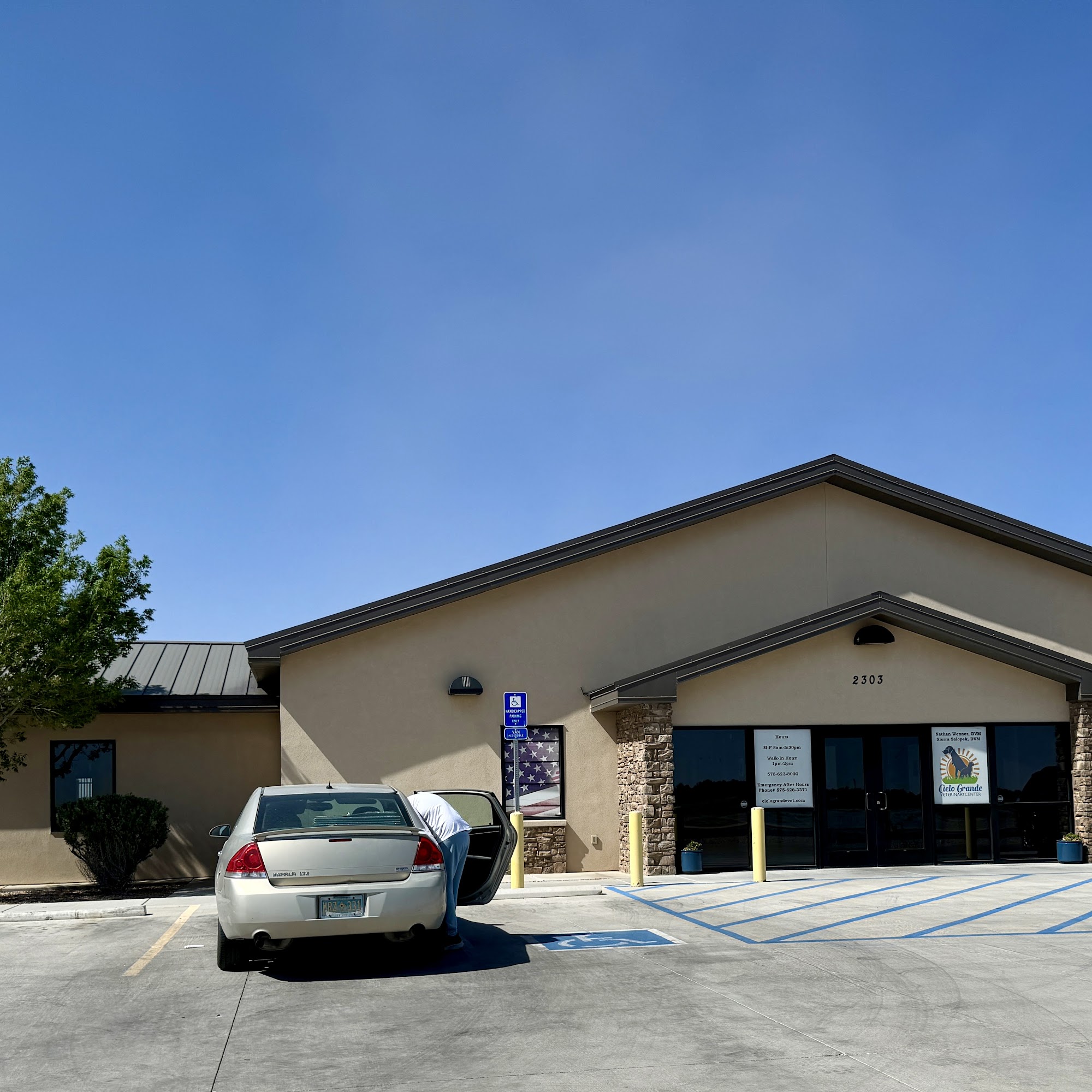 Cielo Grande Veterinary Center Roswell
