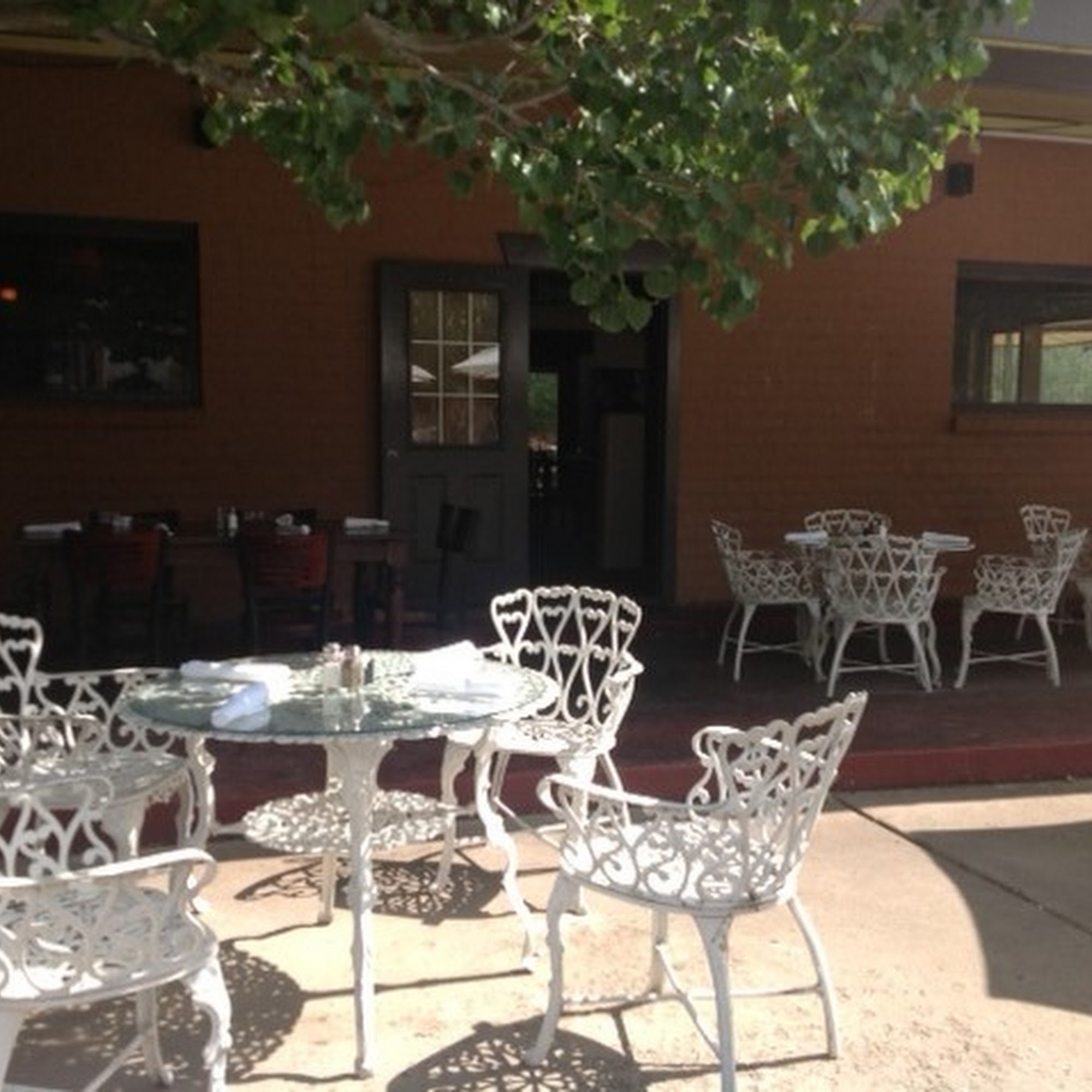 Grill Caliente Ruidoso