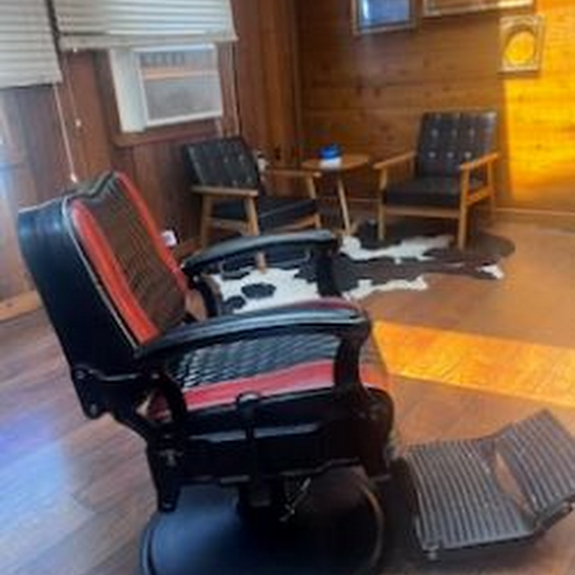 Barbering By Siam