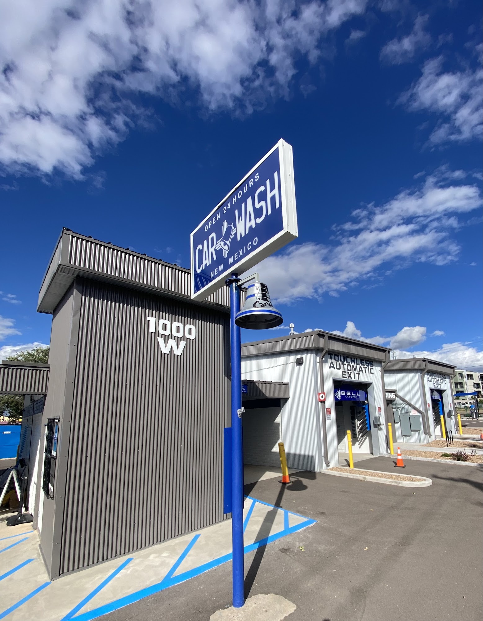Bell Touchless Automatic & Self service Car Wash Santa Fe