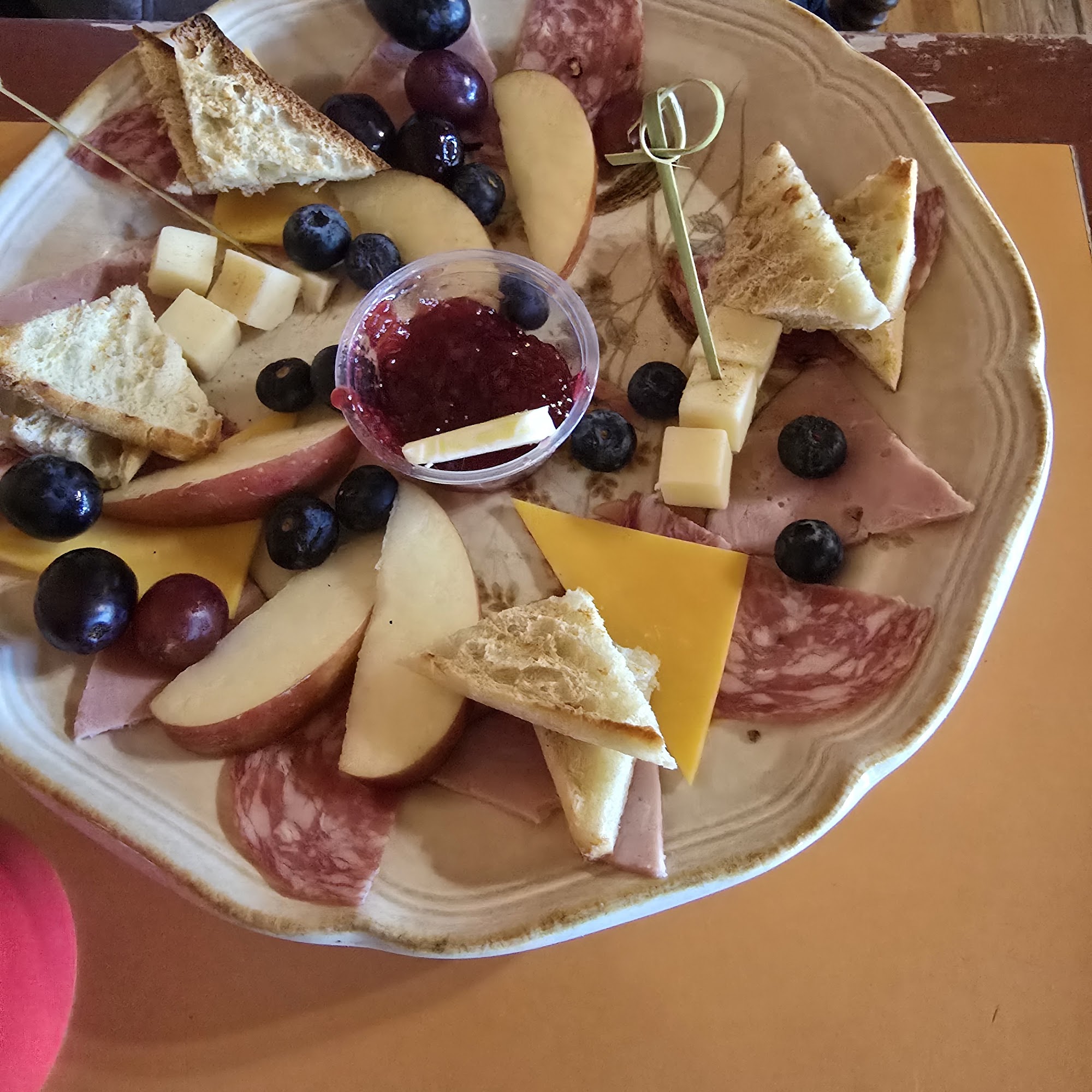 Roots Farm Cafe Tijeras