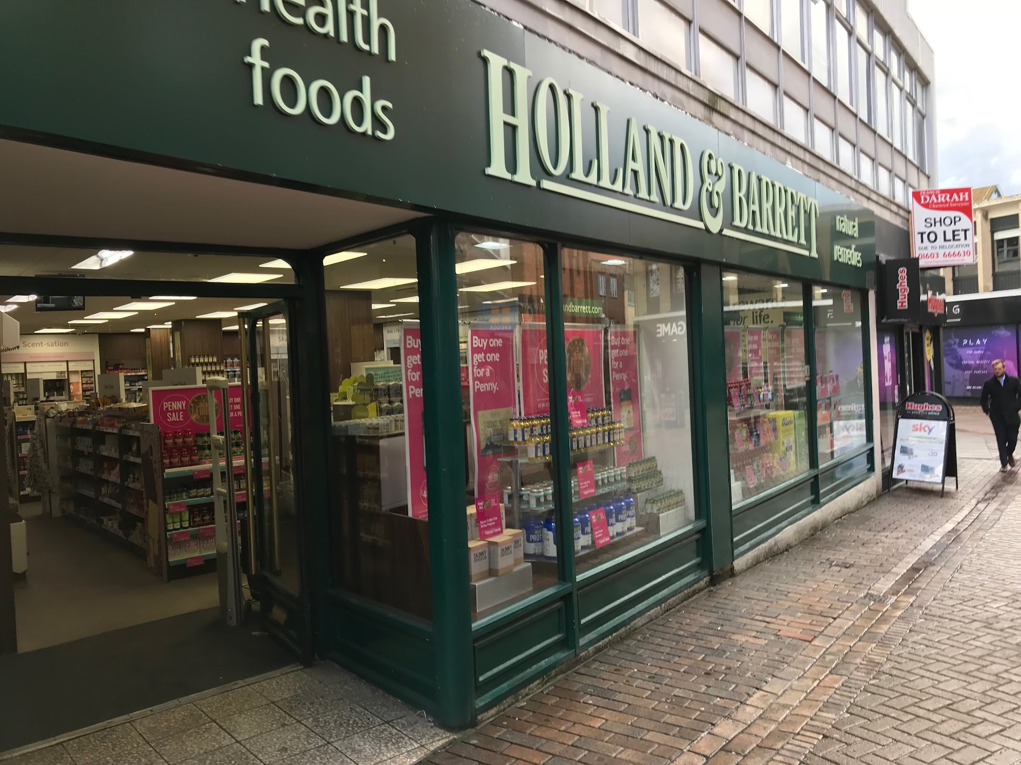 Holland & Barrett