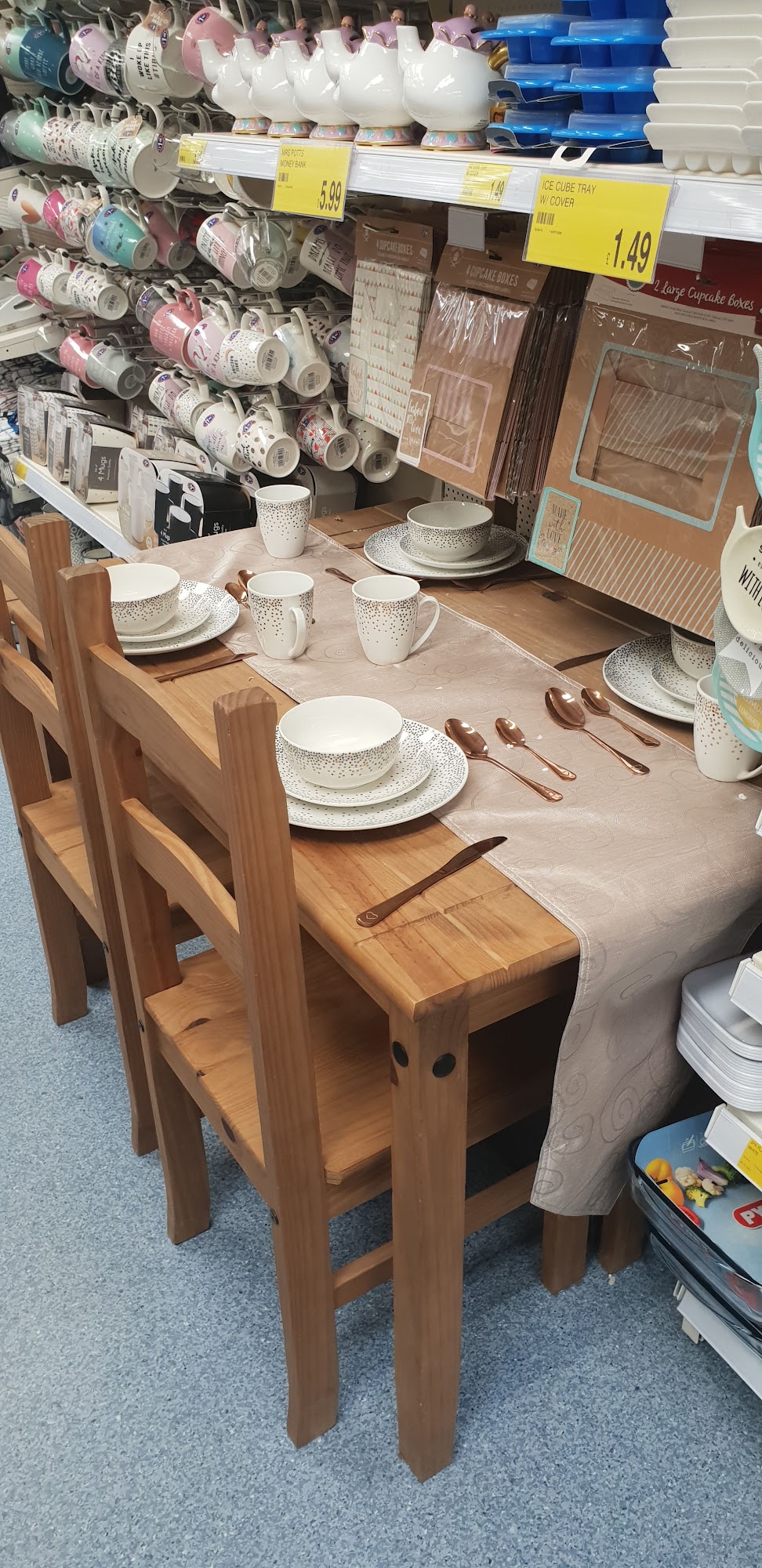 B&M Home Store