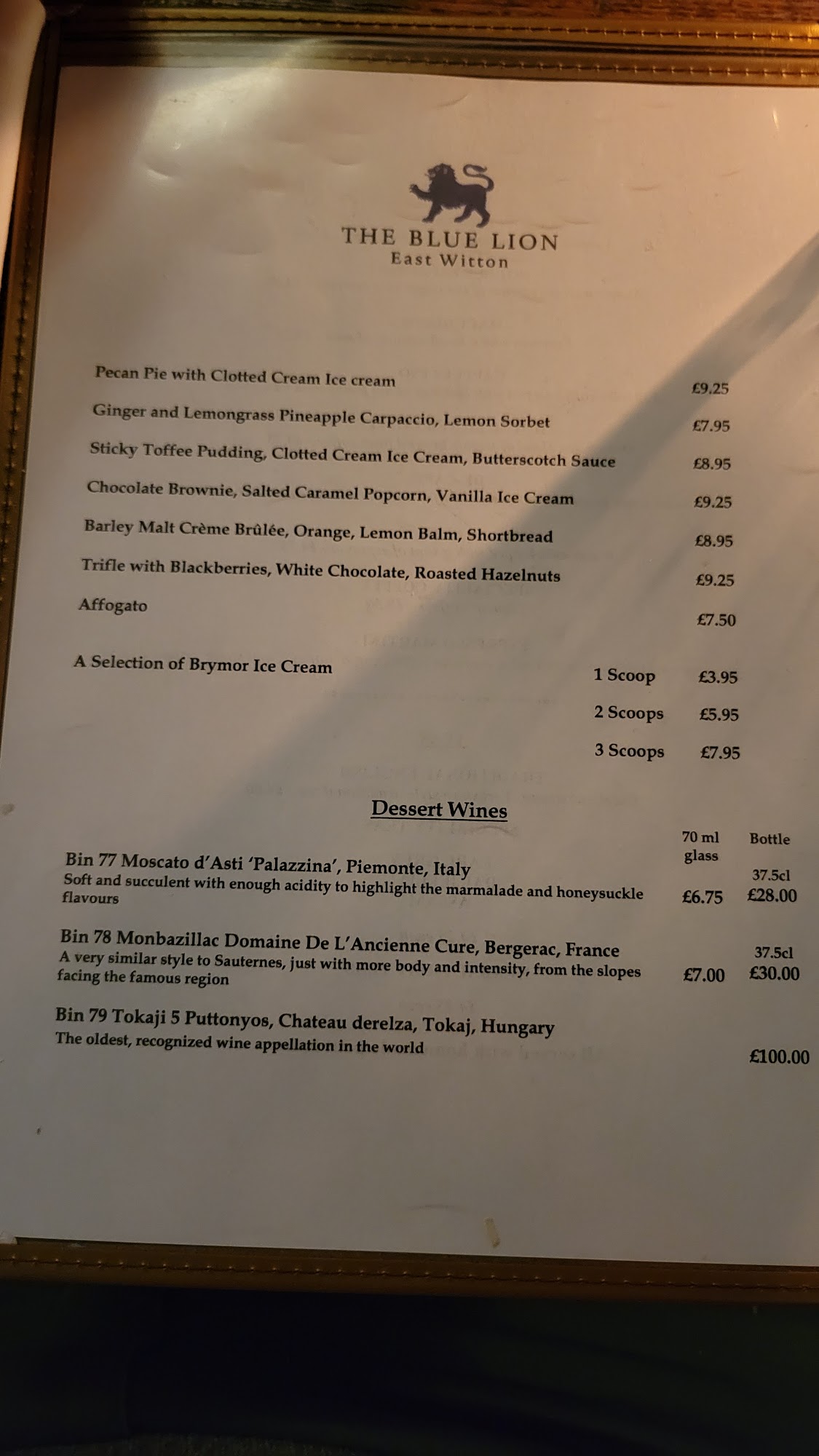 The Blue Lion Inn, Pub and Restaurant with Accommodation