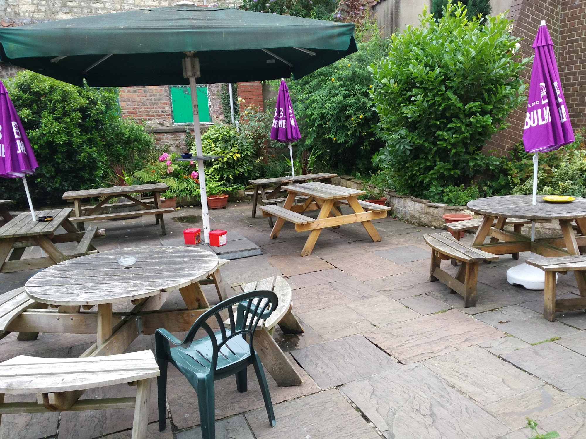 New Globe Inn
