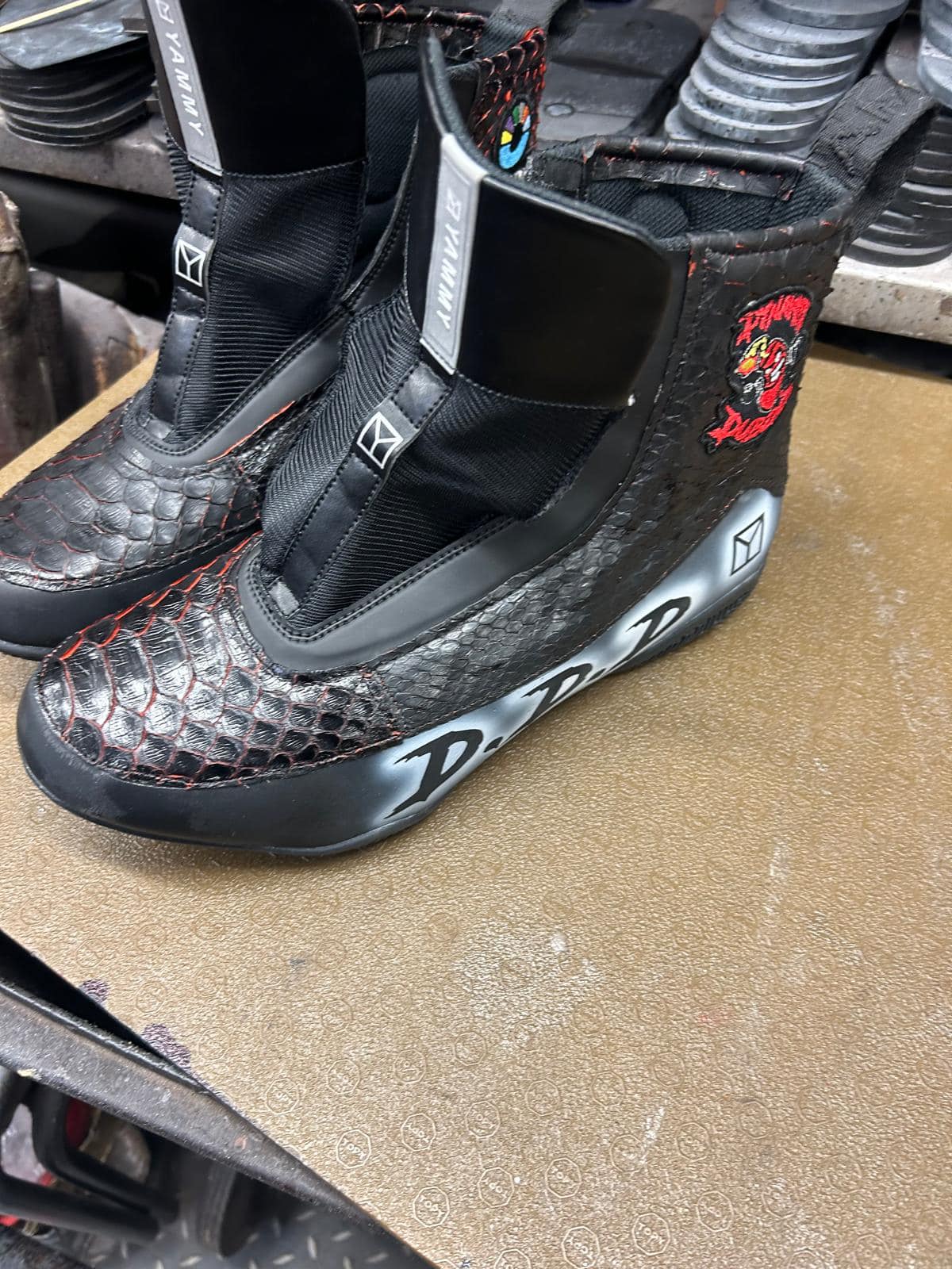 Traditional Boot & Shoe Repairs