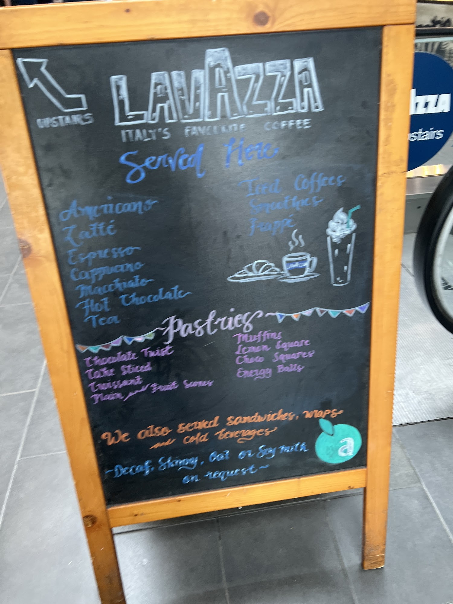 Lavazza - Applegreen M2 Southbound Menu
