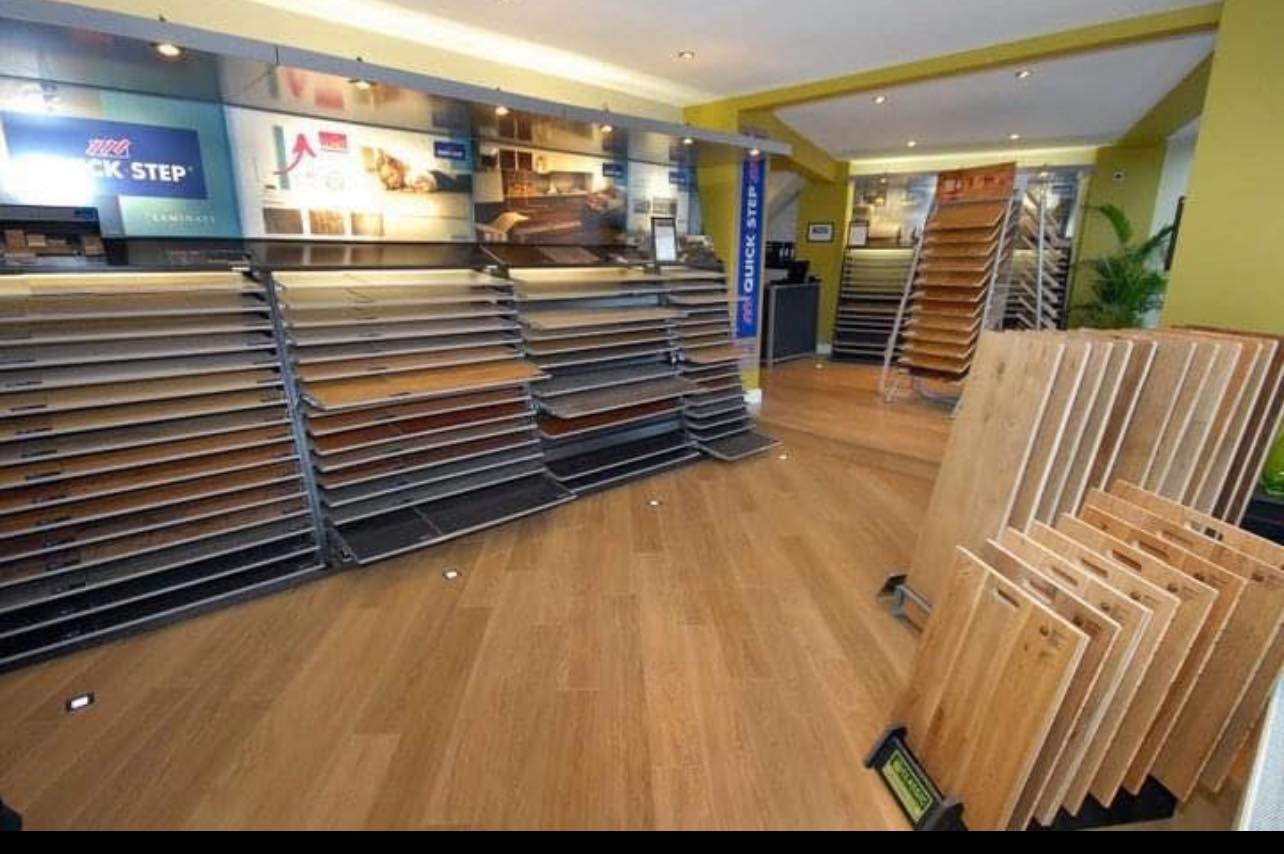 LaminateMaster.co.uk - Laminate Flooring, Real Wood Flooring & Vinyl Flooring Specialists