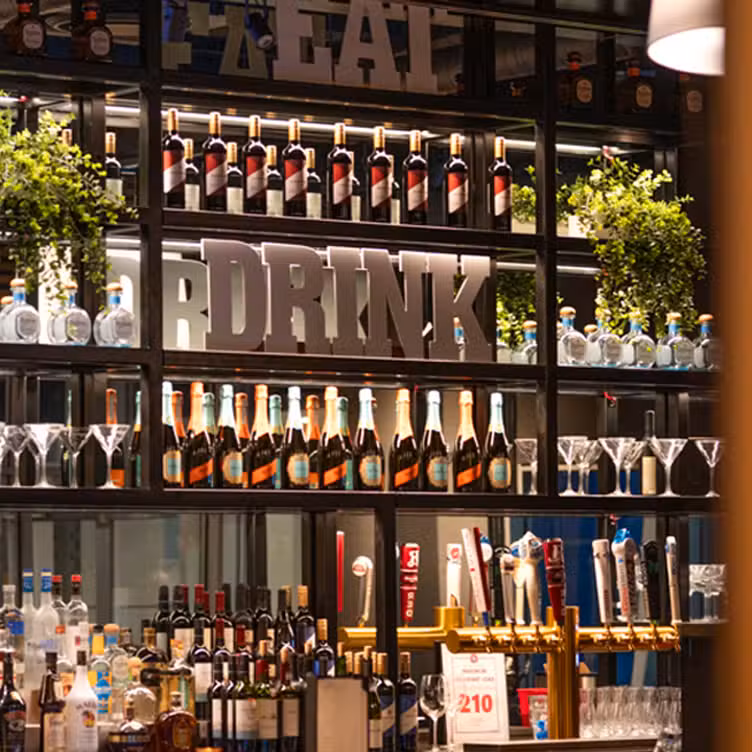 Photo credit: opentable