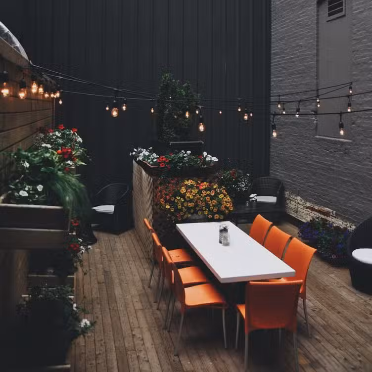 Photo credit: opentable