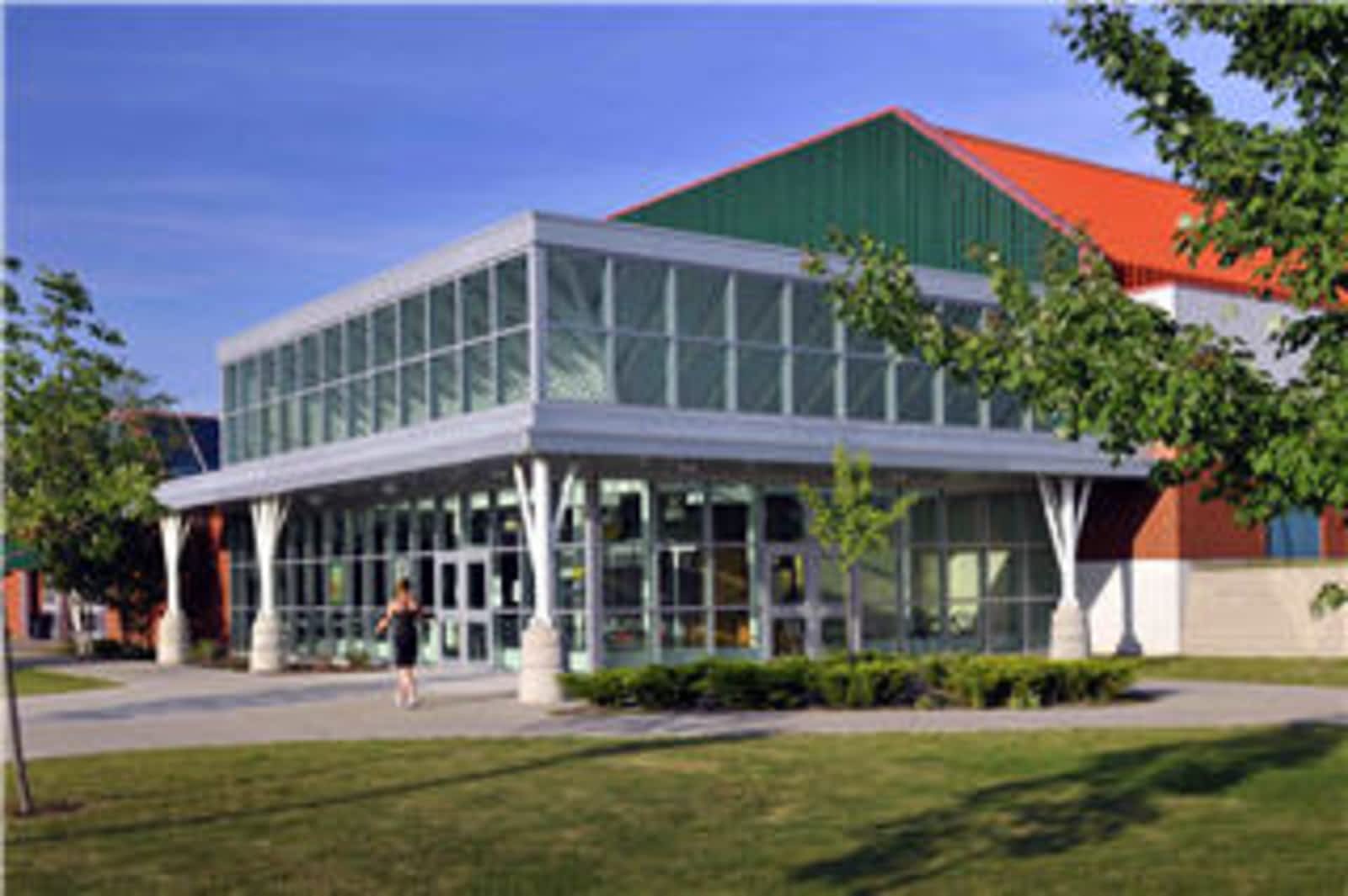Photo credit: yellowpages.ca