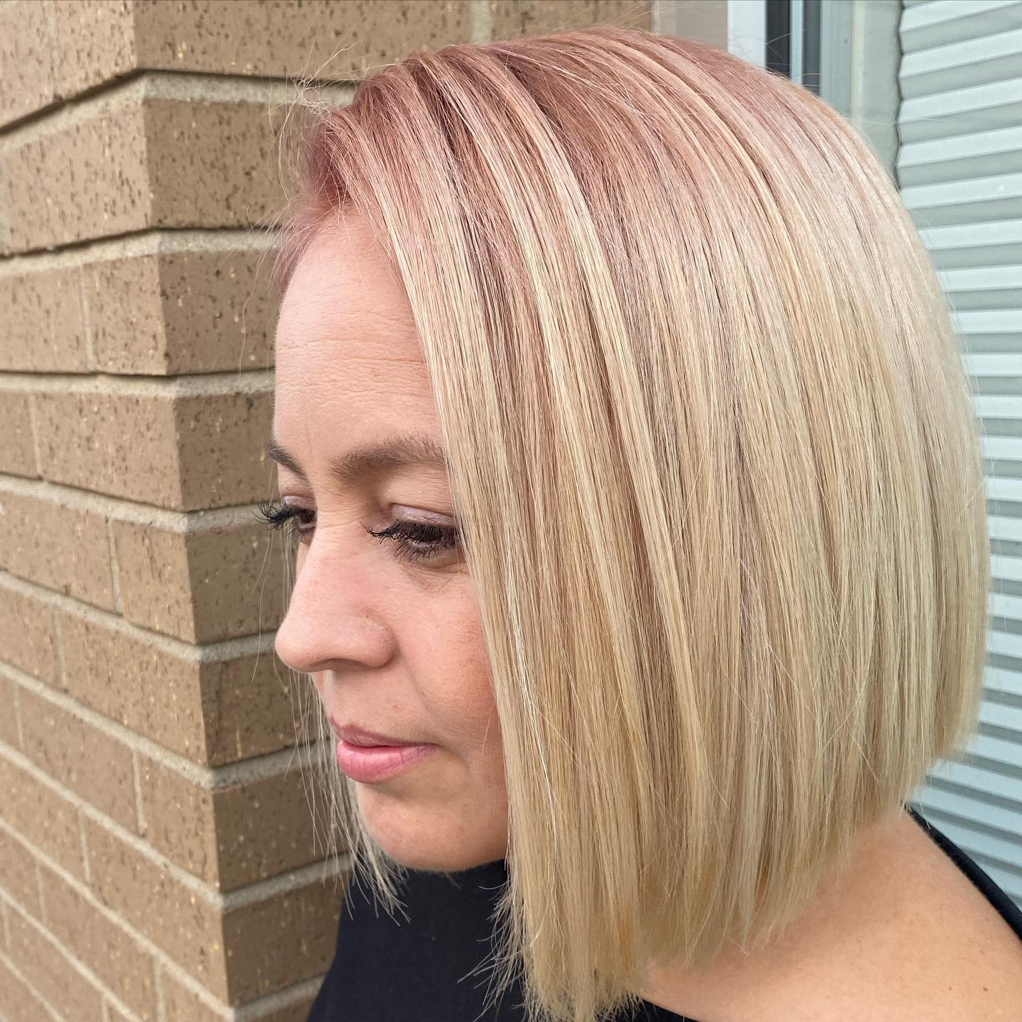 Modern Effects Hair Design