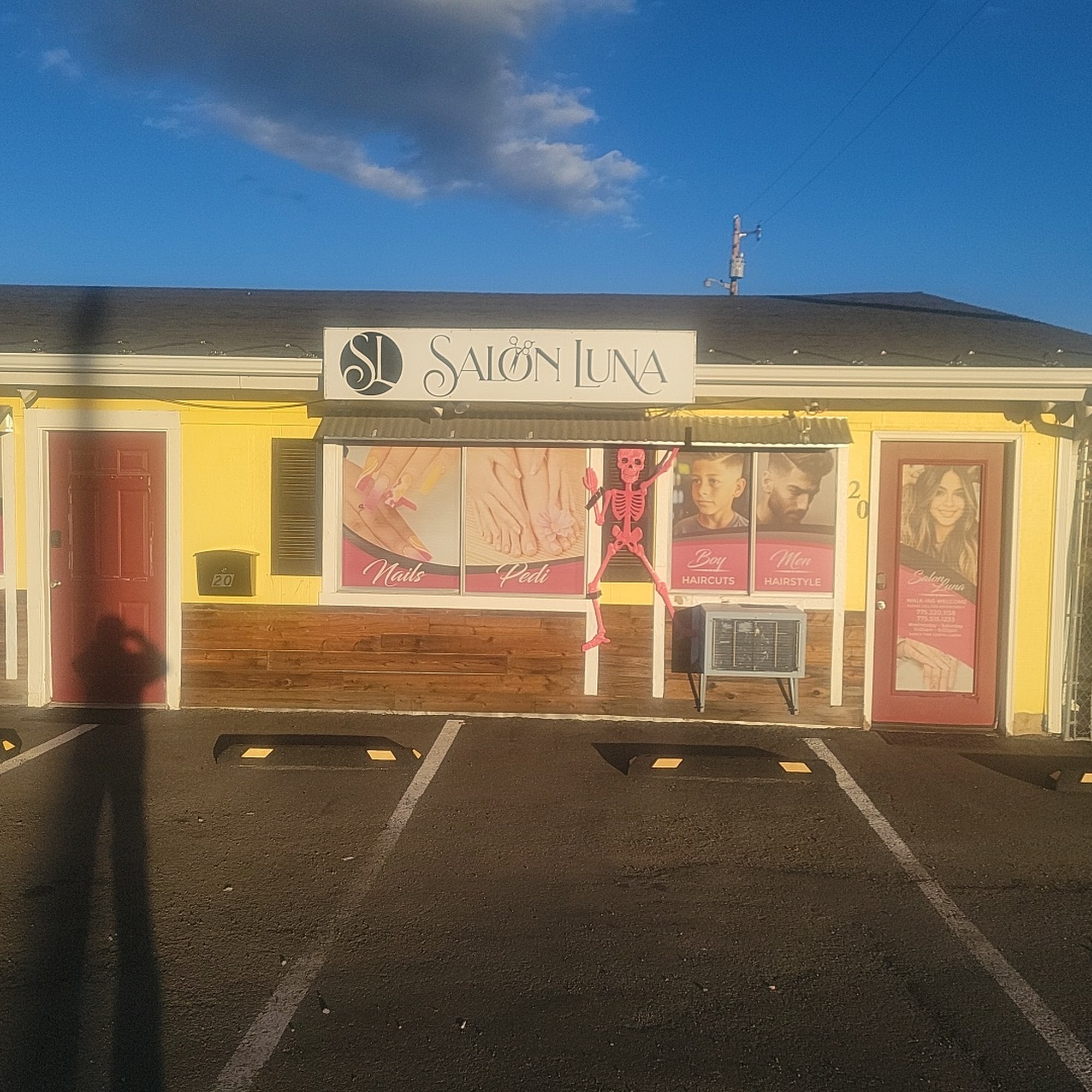 Salon Luna 1501 Fairview Dr Suite 20, Carson City Nevada 89701