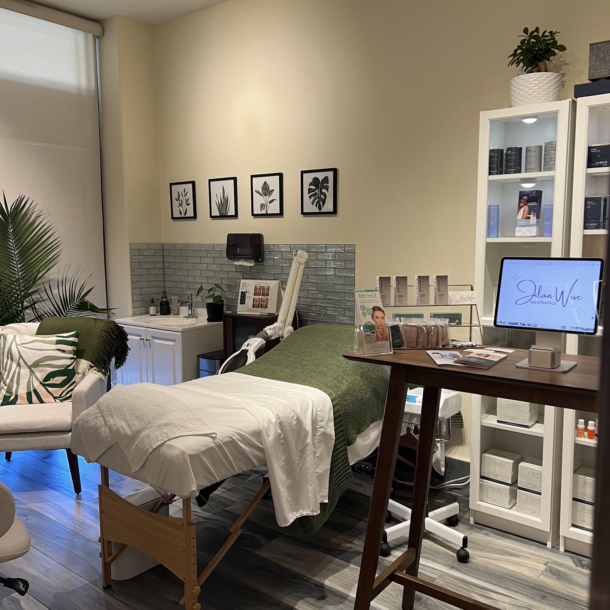 Jilan Wise Aesthetics 64 N Pecos Rd, Henderson Nevada 89074