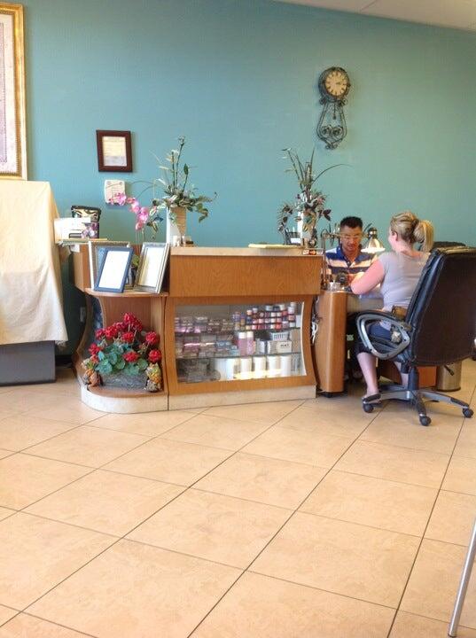 The Spot Nails & Spa 6575 N Decatur Blvd #130, Las Vegas, NV 89131