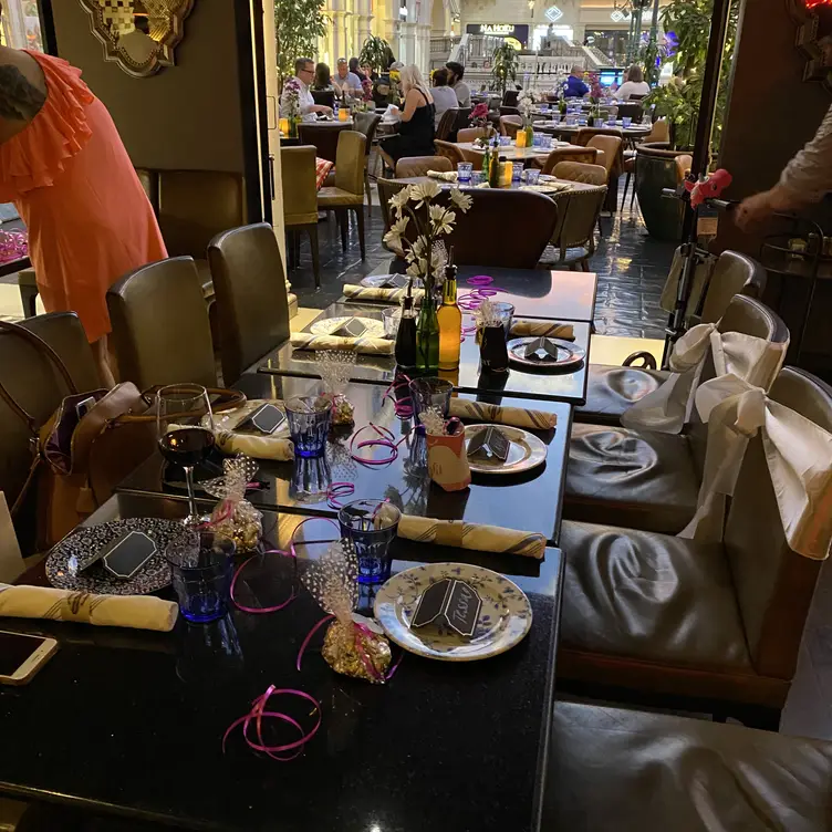 Photo credit: opentable