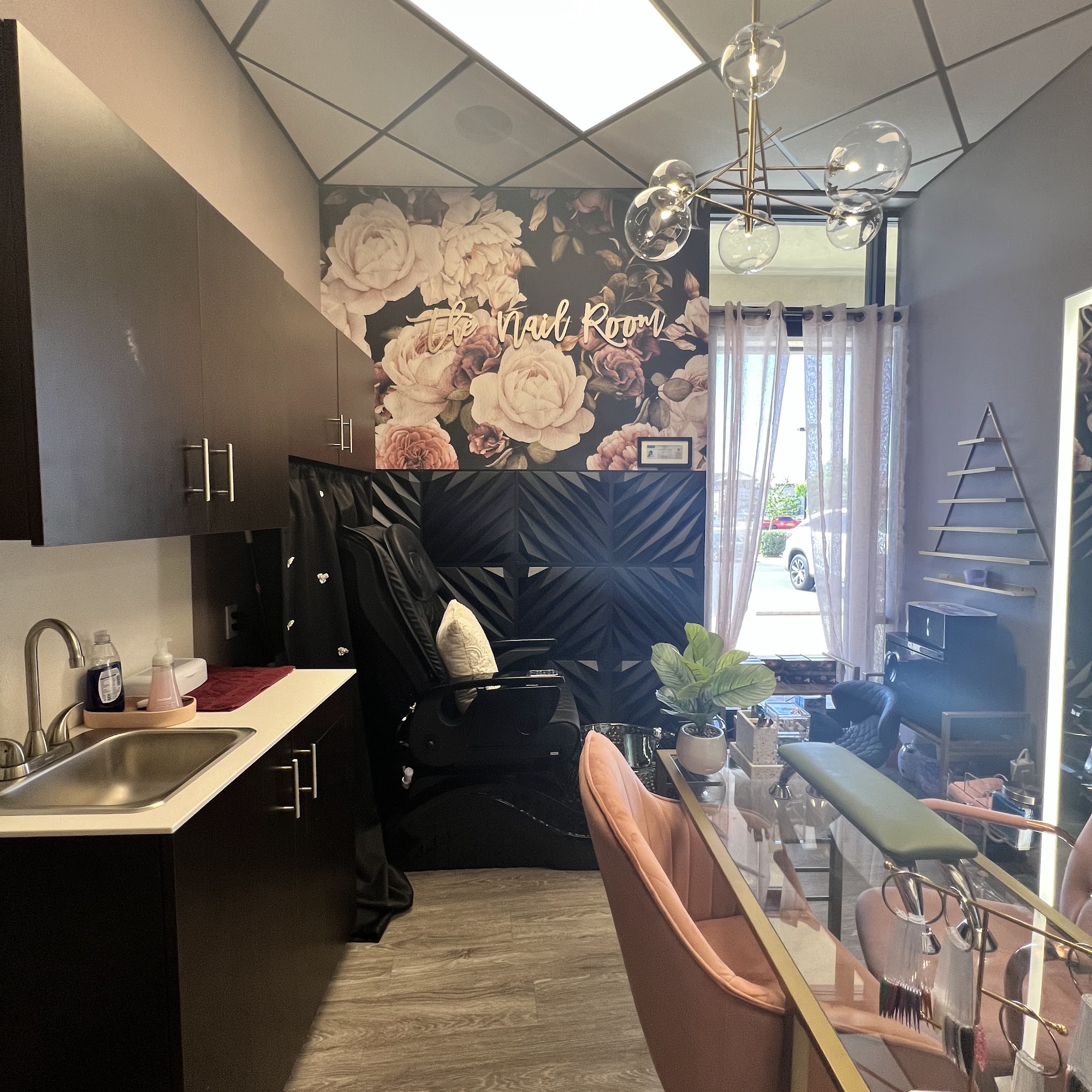 The Nail Room by Annika 8090 Blue Diamond Rd #240, Las Vegas Nevada 89113