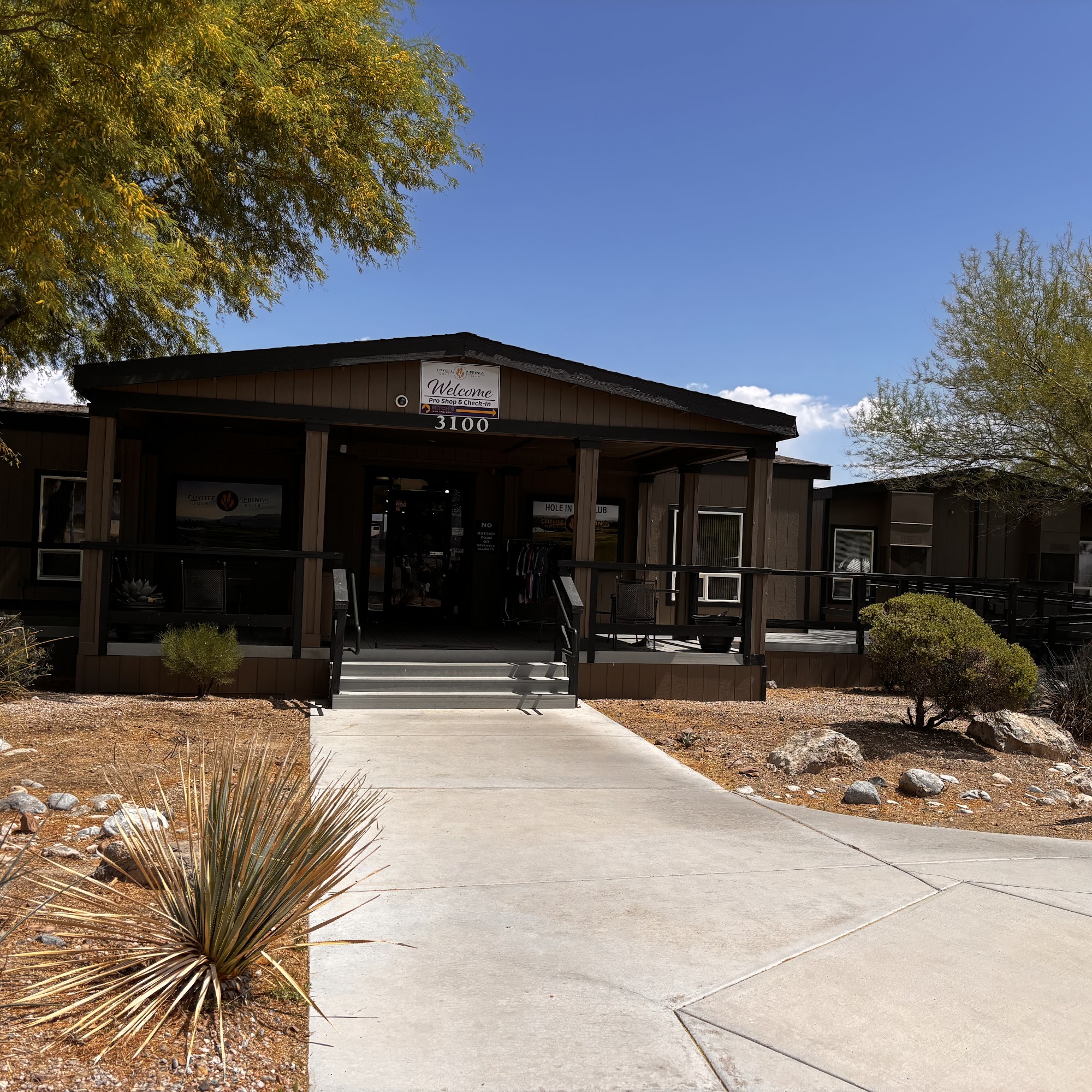 Mitch's Bar and Grill 3100 NV-168, Moapa